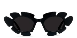 Shop LOEWE Curvy Black Cat-Eye Sunglasses in Black online.