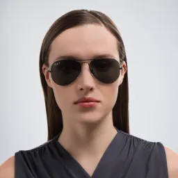 Shop Ray-Ban Pilot Classic Sunglasses in Black online.