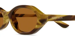 تسوق نظارات شمسية سبايك بإطار بيضاوي ألكسندر ماكوين بلون مموه أونلاين.