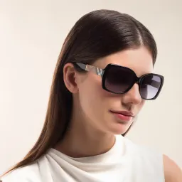 Shop BURBERRY Unisex Square Sunglasses in Black online.
