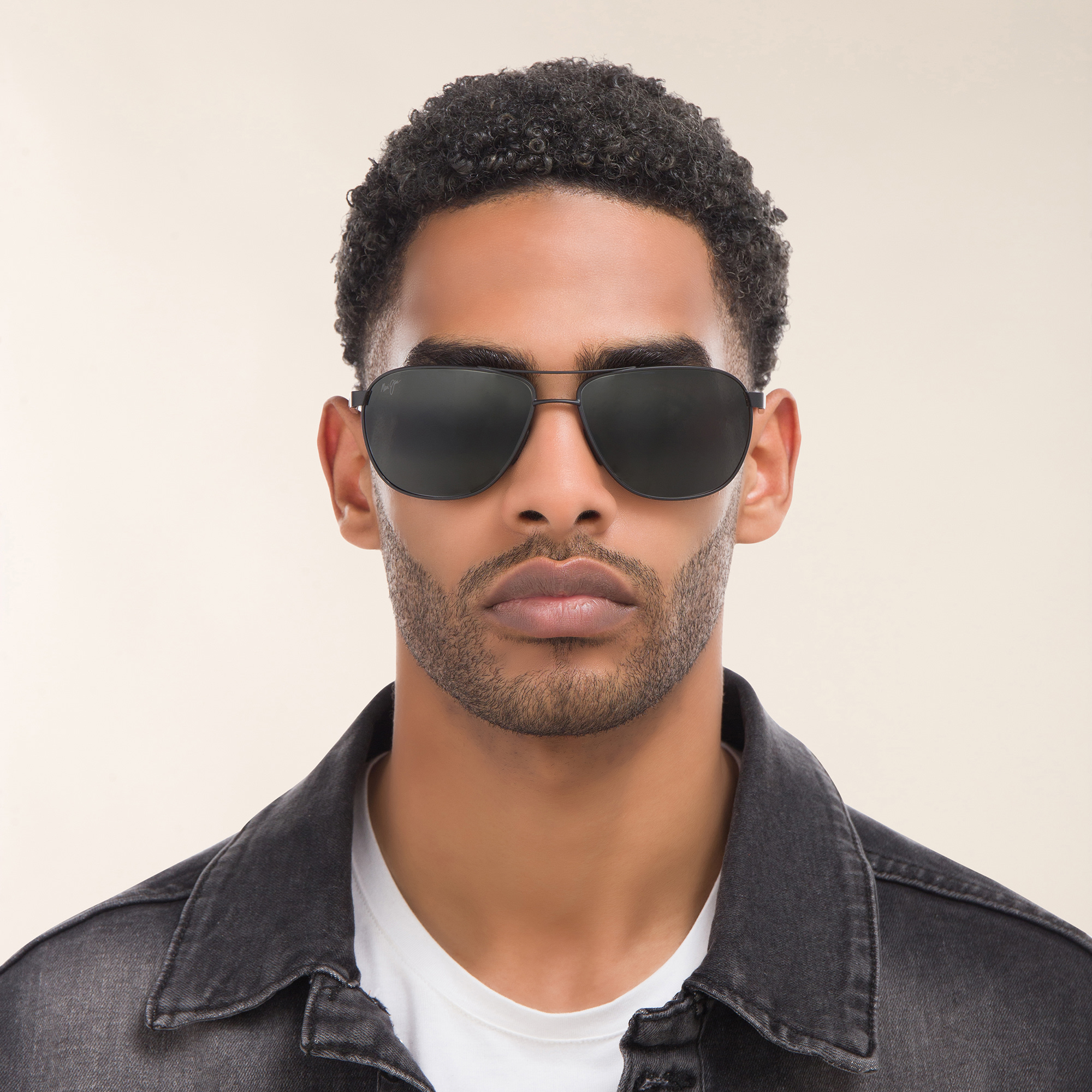 Shop Maui Jim Castles Unisex Aviator Sunglasses in Black online.