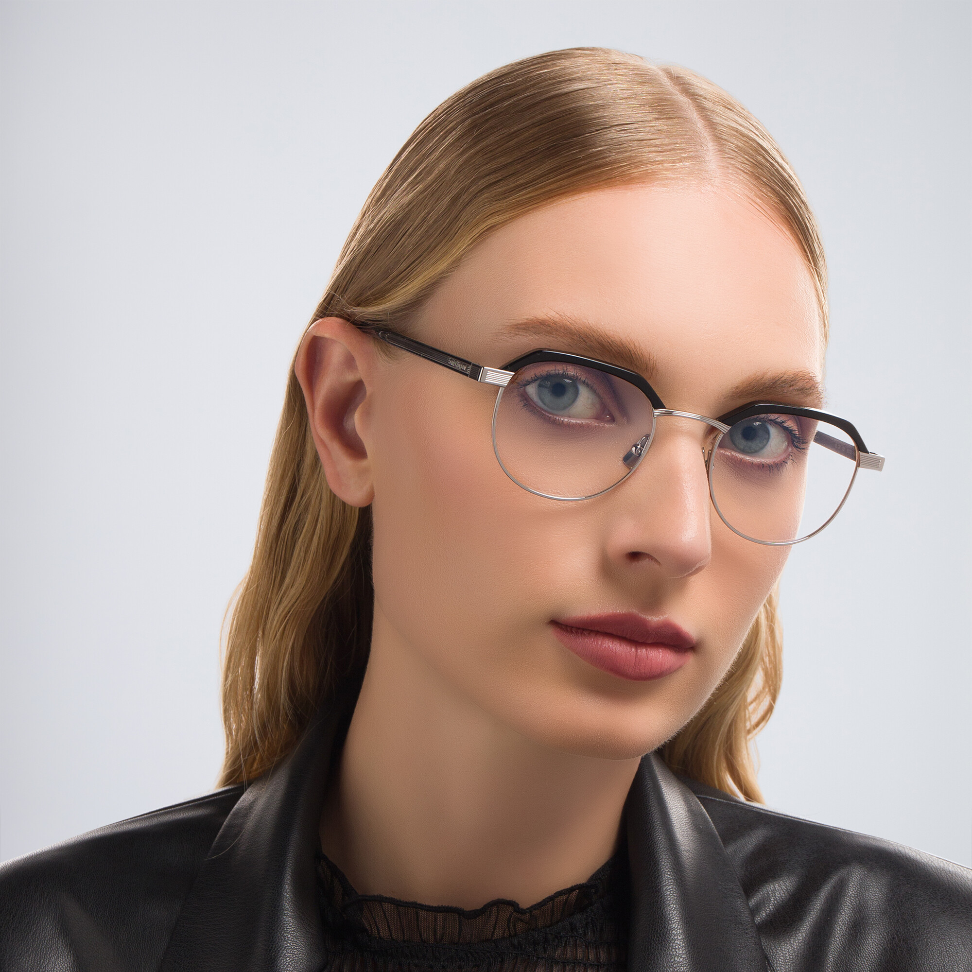 SAINT LAURENT Unisex Round Eyeglasses in Black – Product Photo 5