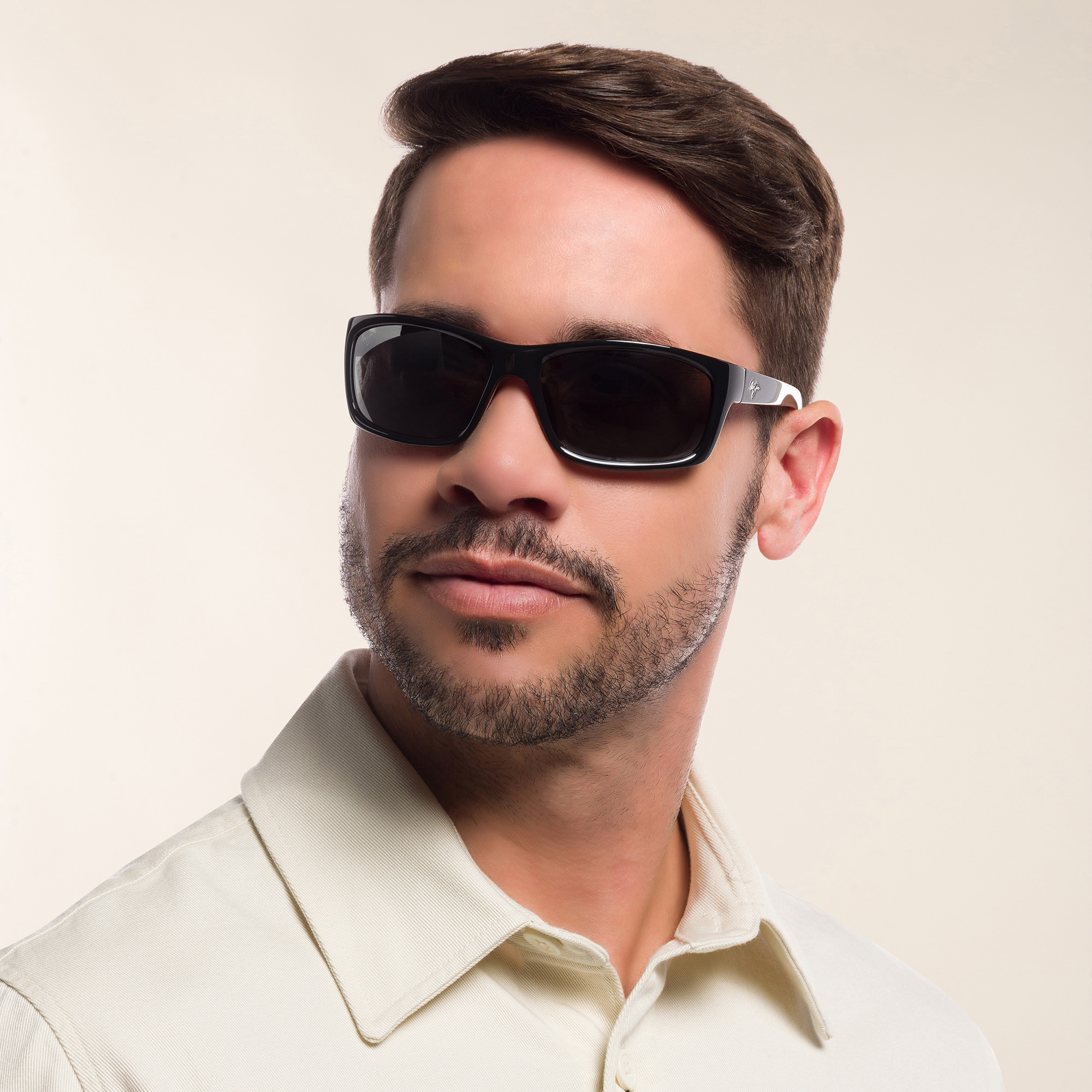 Maui Jim Kanaio Coast 766 Unisex Wide Rectangle Sunglasses in Black – Product Photo 8