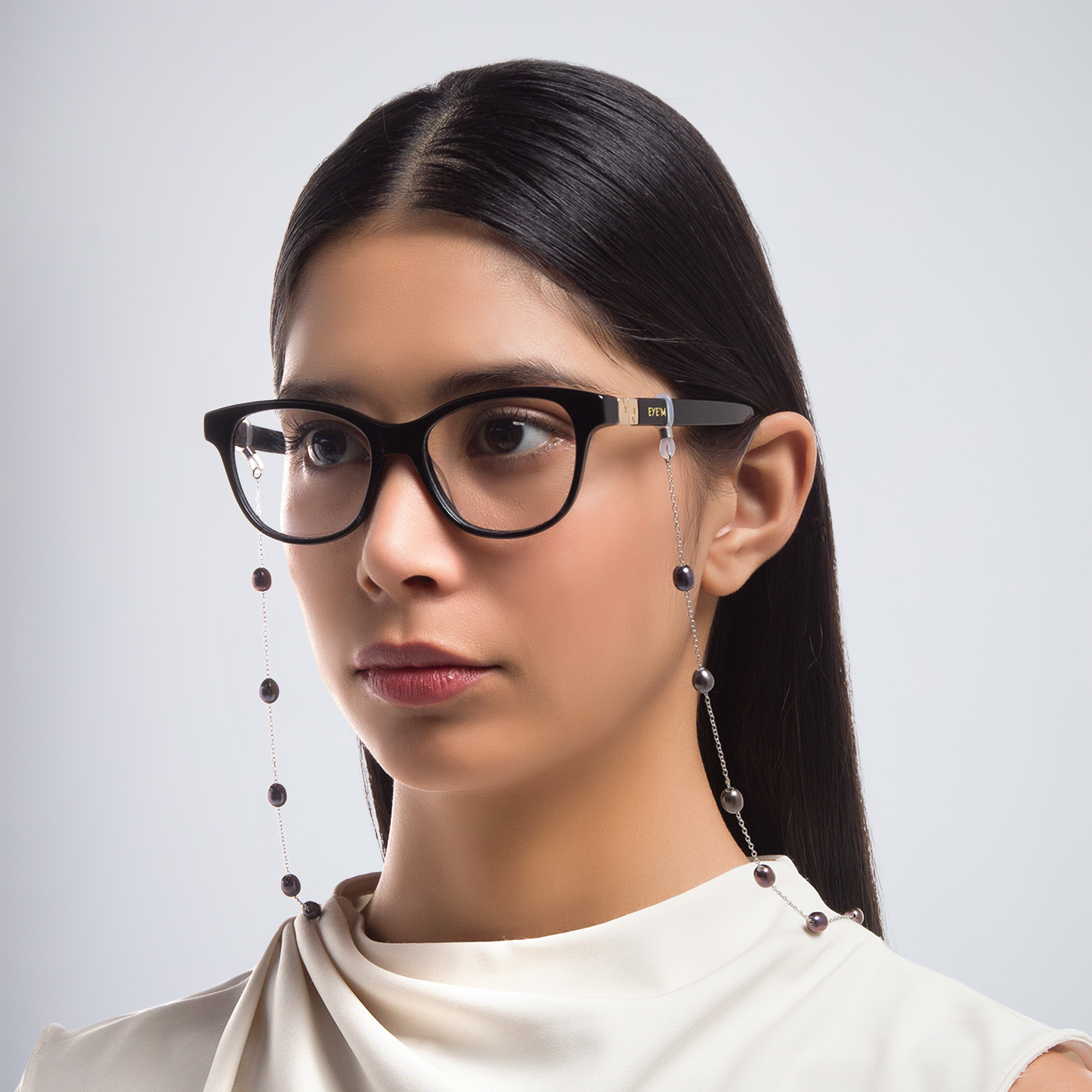 Uoptic Pearl Glasses Chain – Product Photo 6