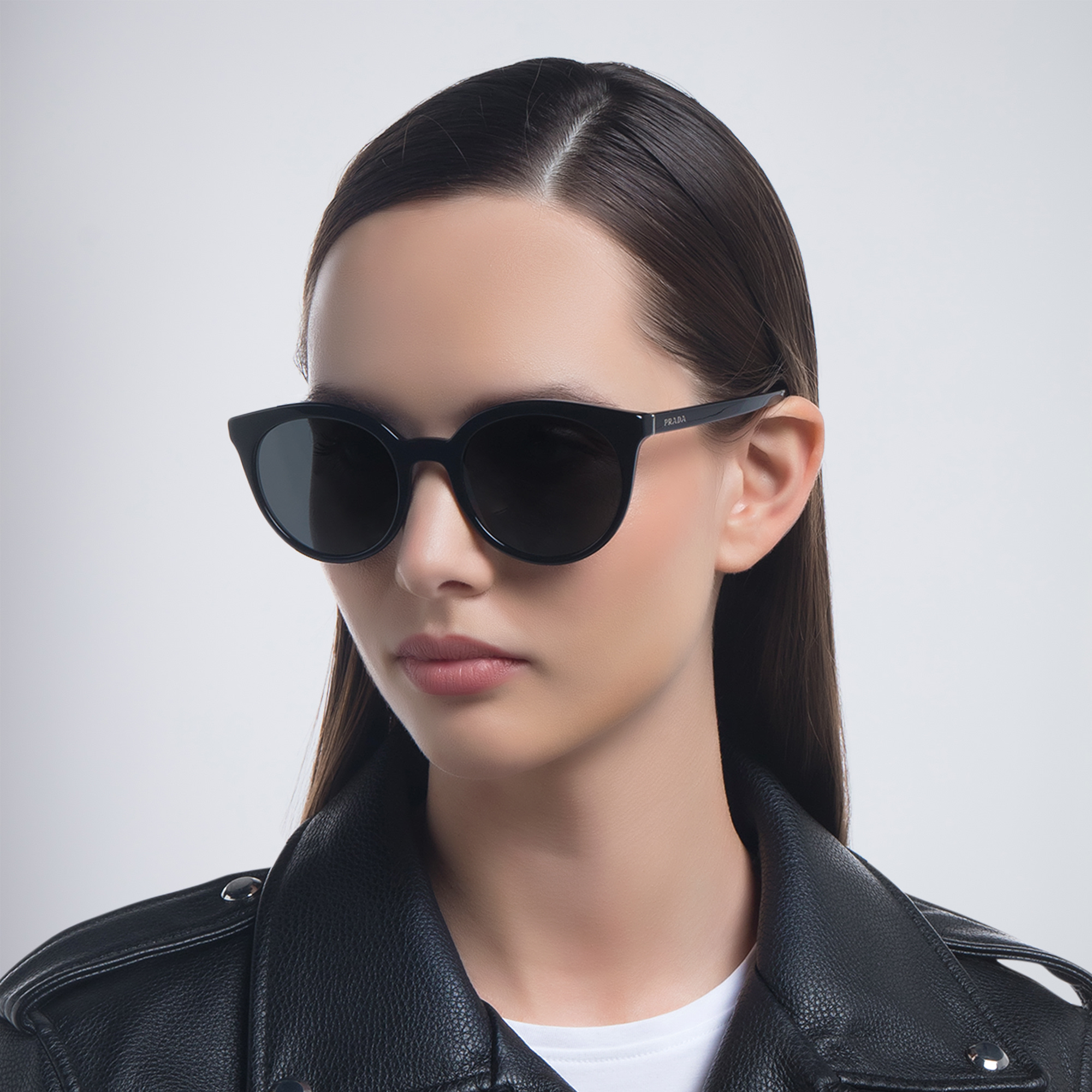 PRADA Round Sunglasses in Black – Product Photo 6