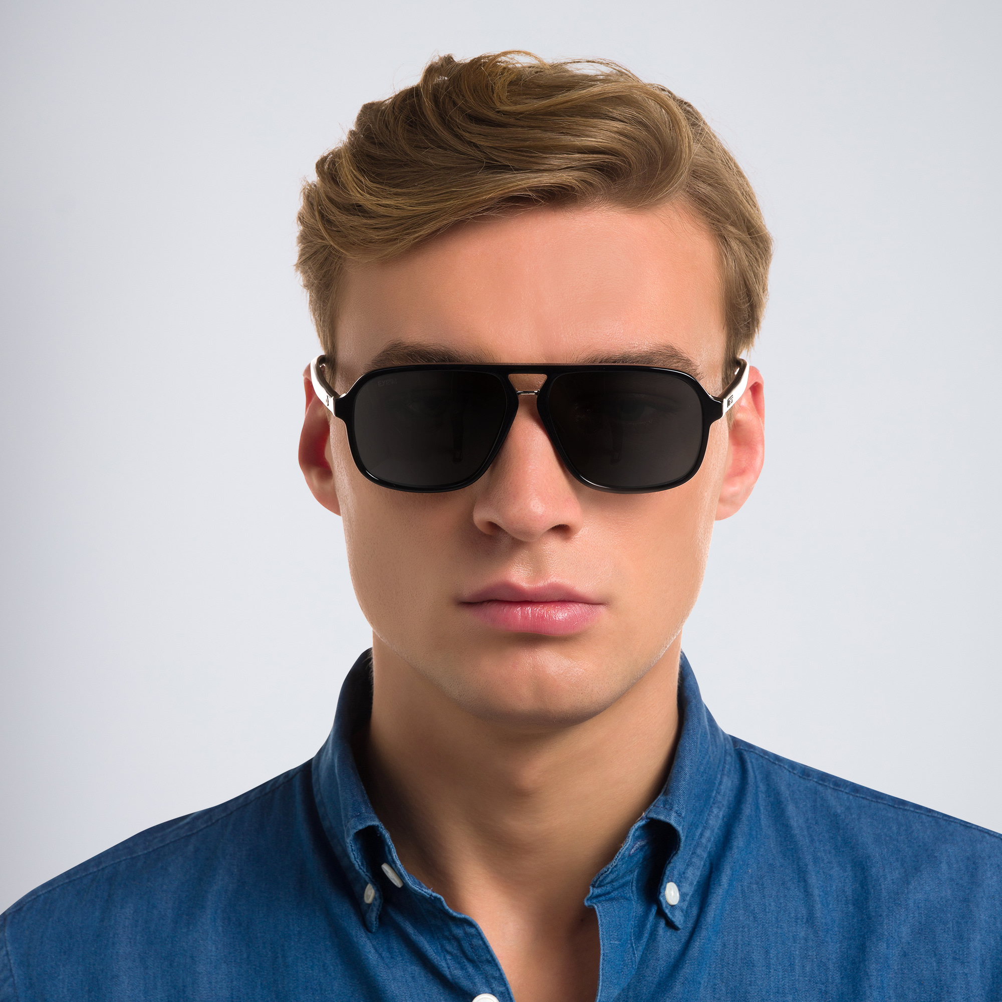 Shop EYE'M Aviator Sunglasses in Shiny Black online.