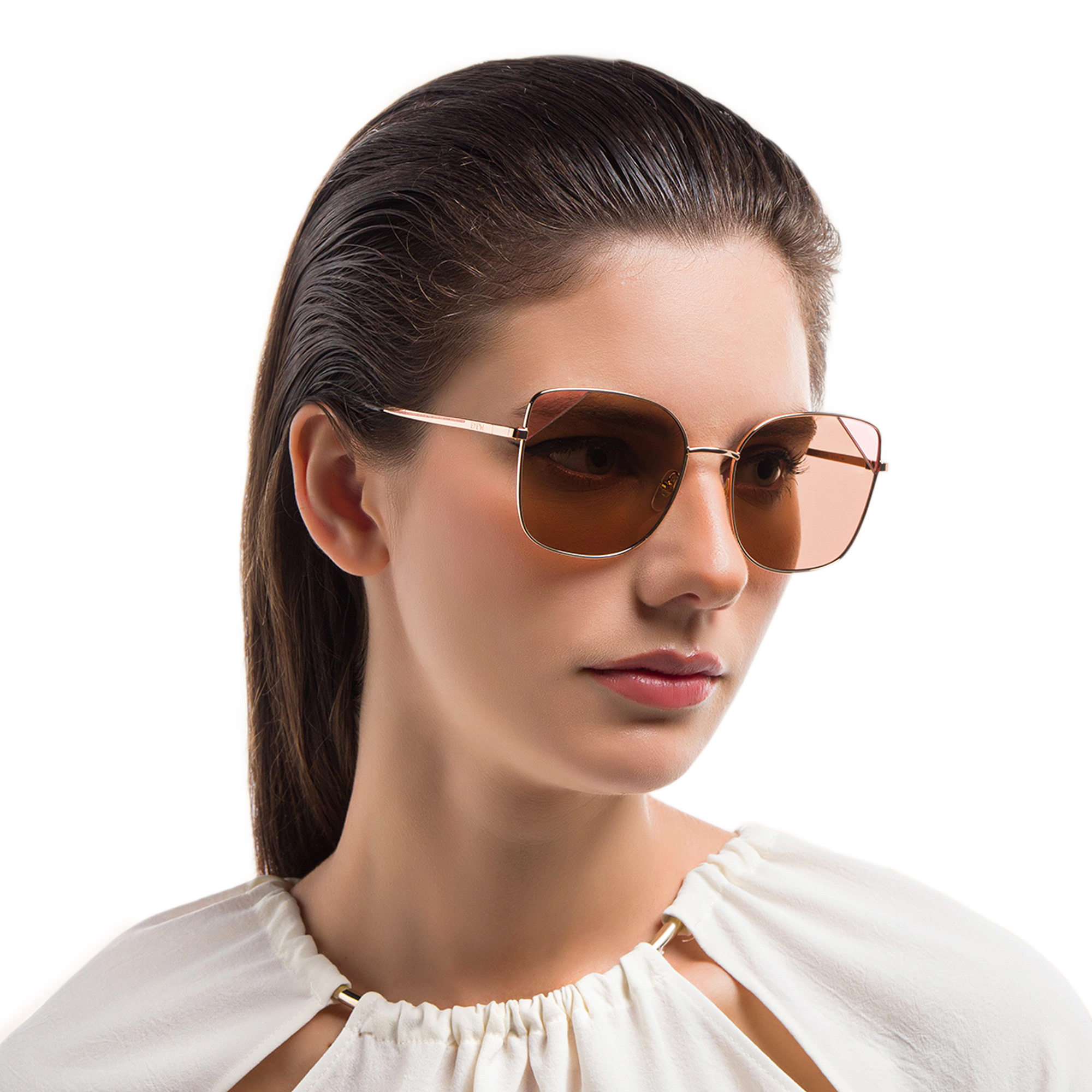 EYE'M Cat Eye Sunglasses in Rose Gold – Product Photo 6