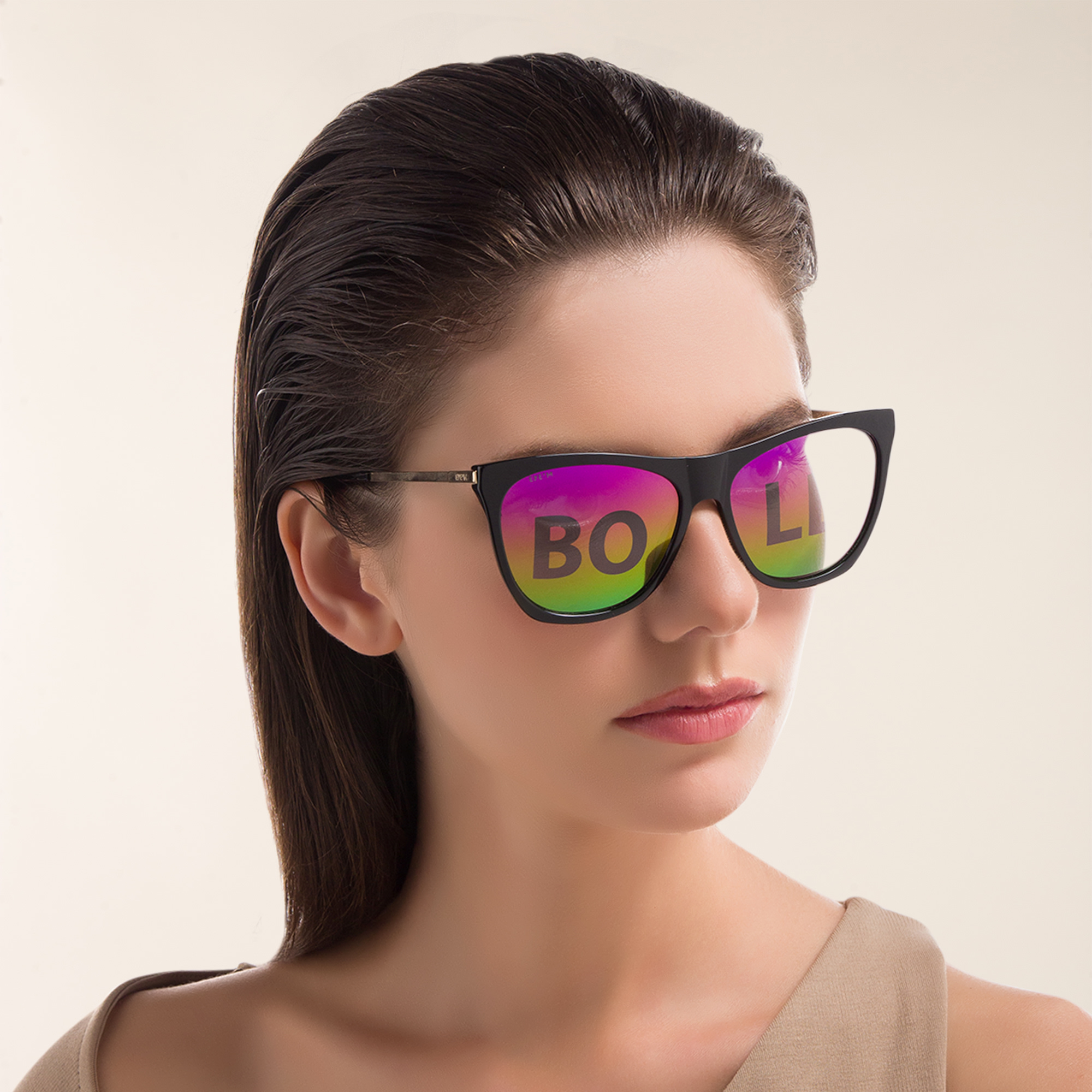 EYE'M Cat Eye Sunglasses in Black – Product Photo 7