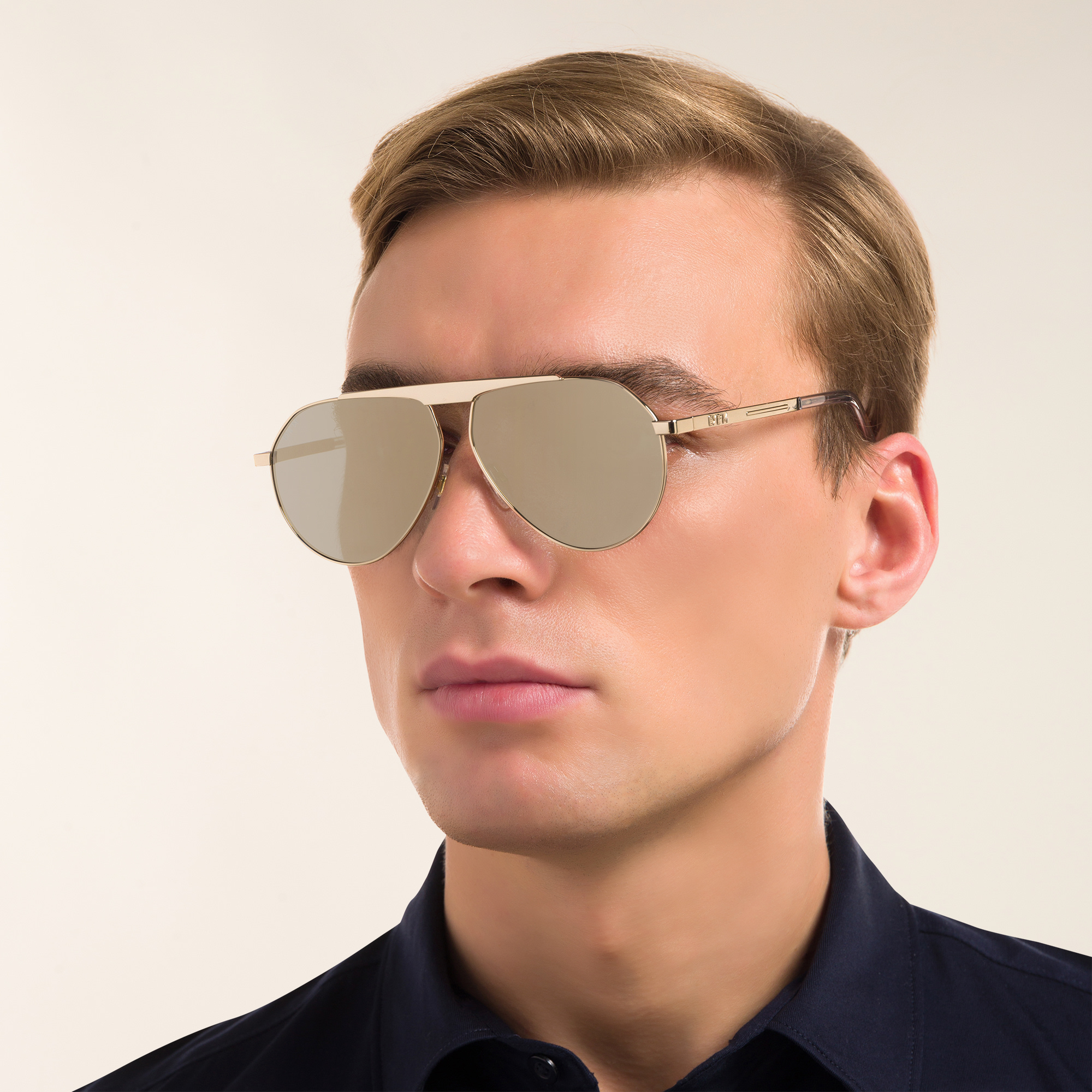 EYE'M Aviator Sunglasses in Matte Gold – Product Photo 5