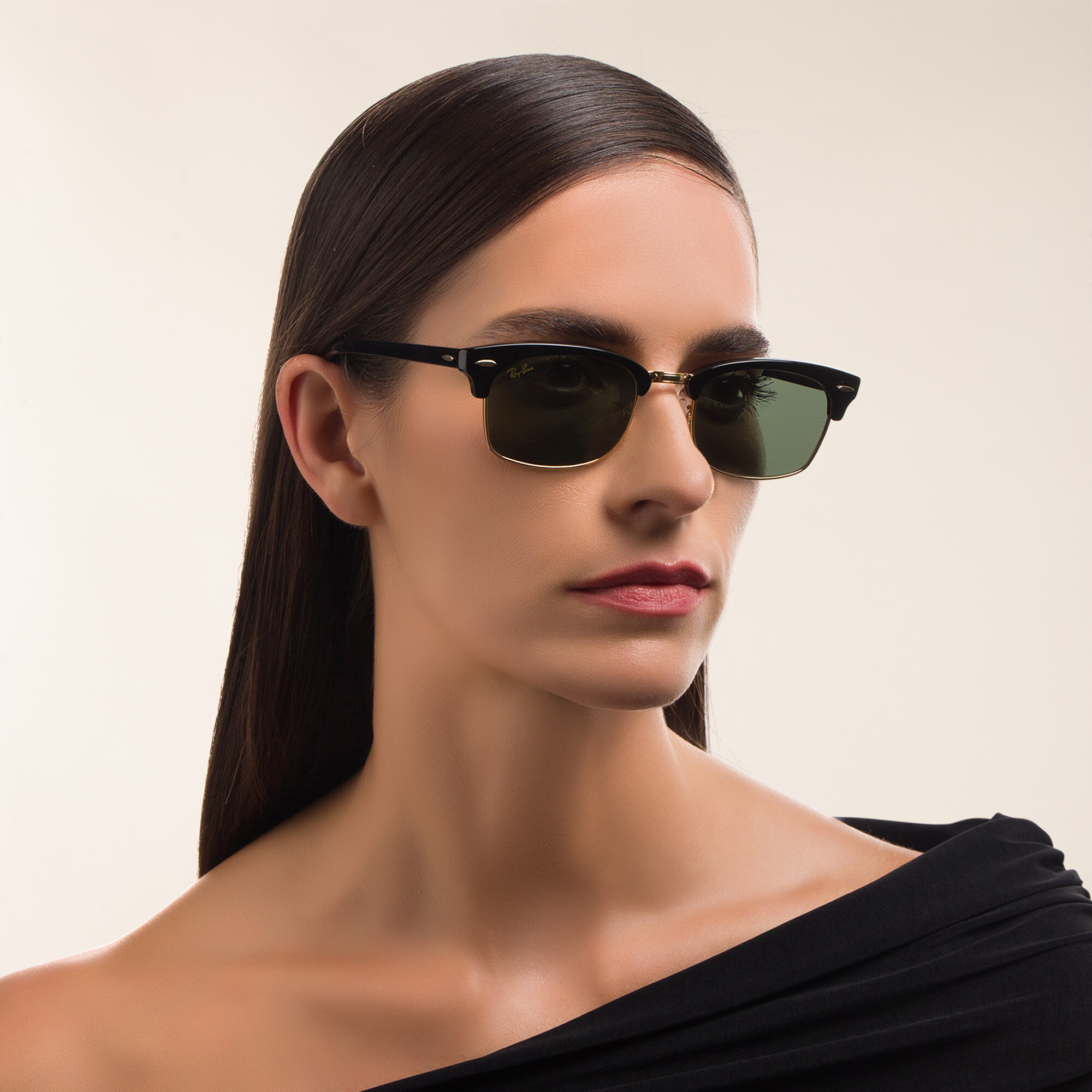 Ray-Ban Rectangle Sunglasses in Black – Product Photo 6