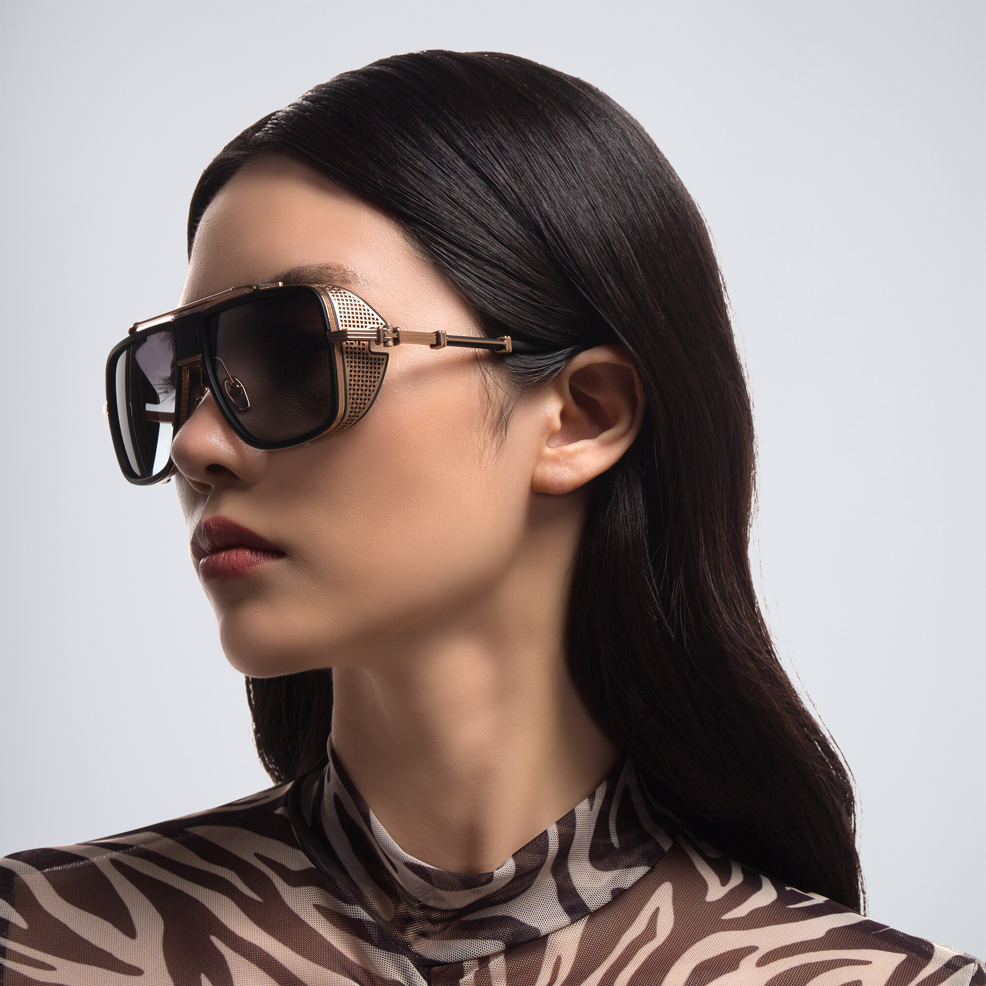 Shop BALMAIN O.R. Unisex Aviator Sunglasses in Black online.