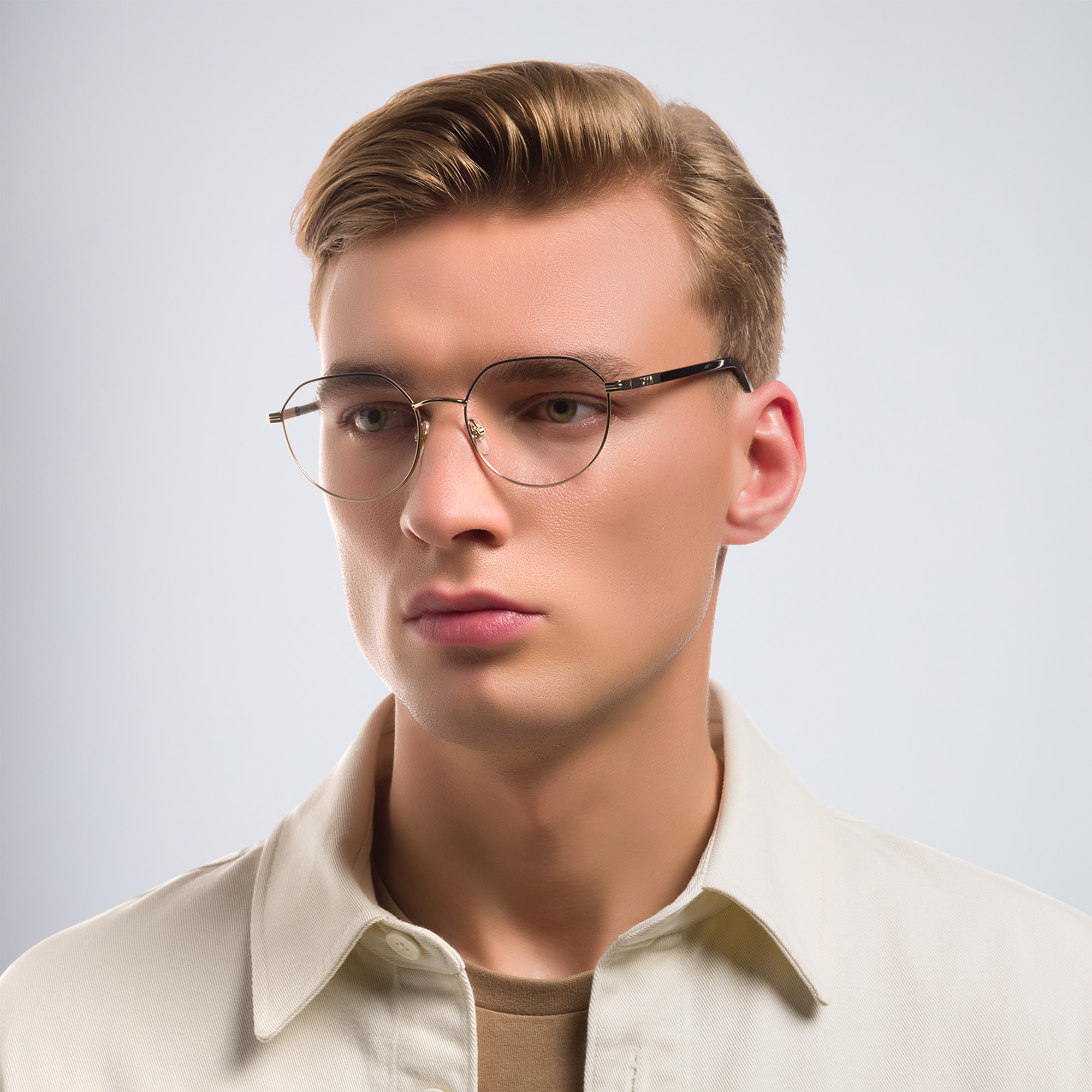 EYE'M Round Eyeglasses in Gold – Product Photo 6