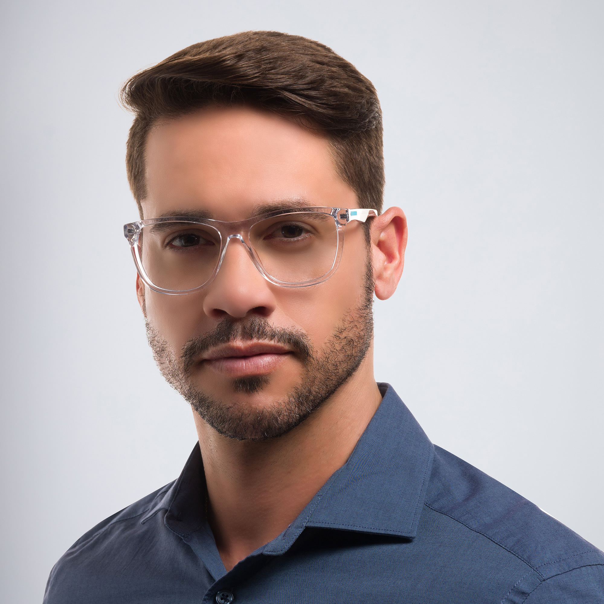 EYE'M Square Eyeglasses in Clear – Product Photo 6