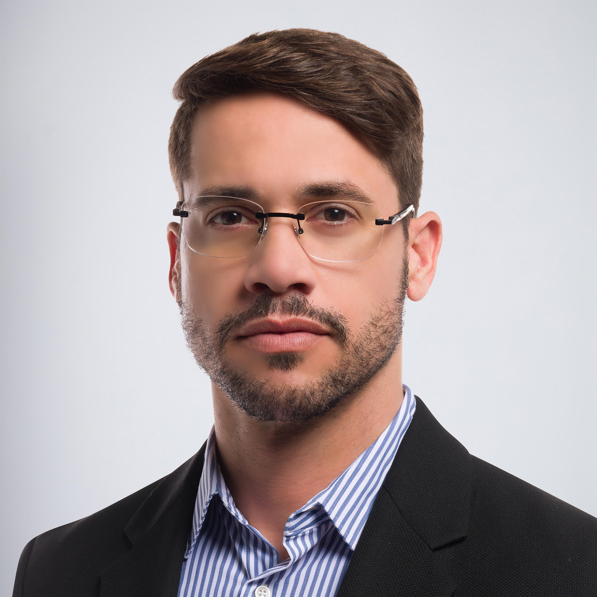 EYE'M Rimless Rectangle Eyeglasses in Black – Product Photo 6