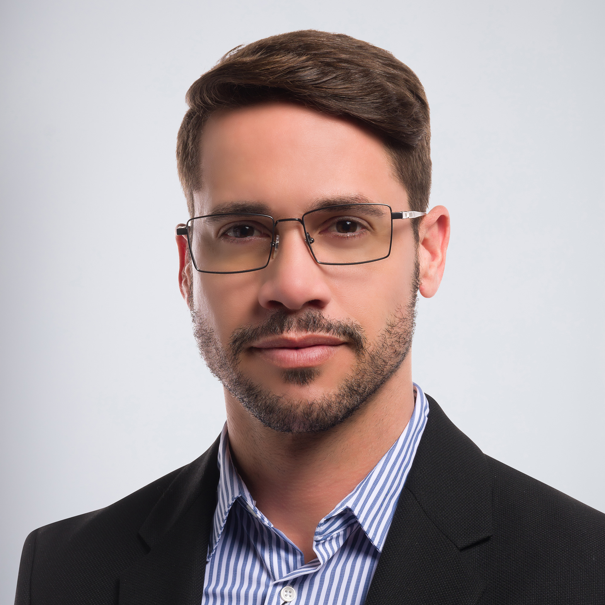 EYE'M Rectangle Eyeglasses in Gunmetal – Product Photo 6