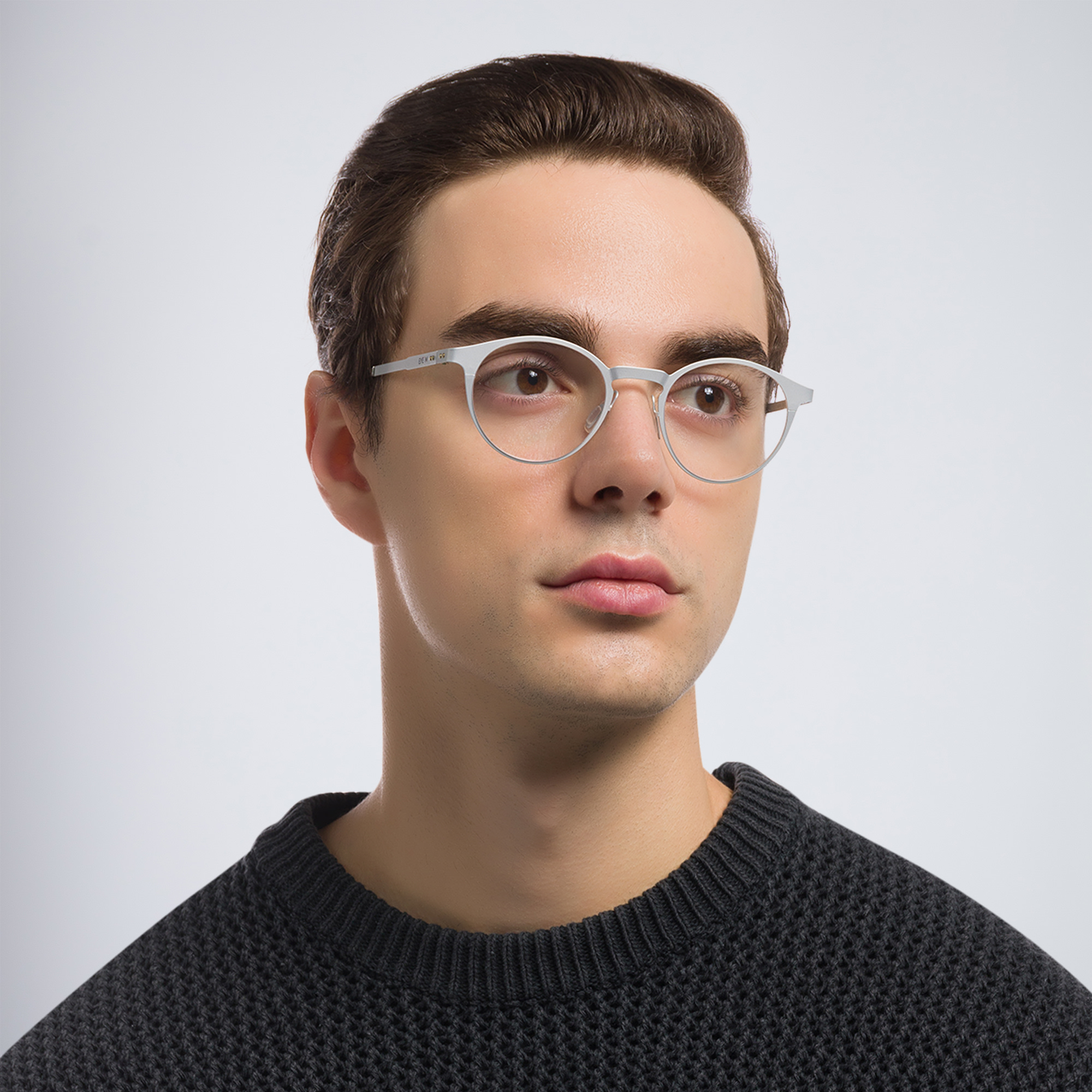 Shop EYE'M Round Eyeglasses in Silver online.