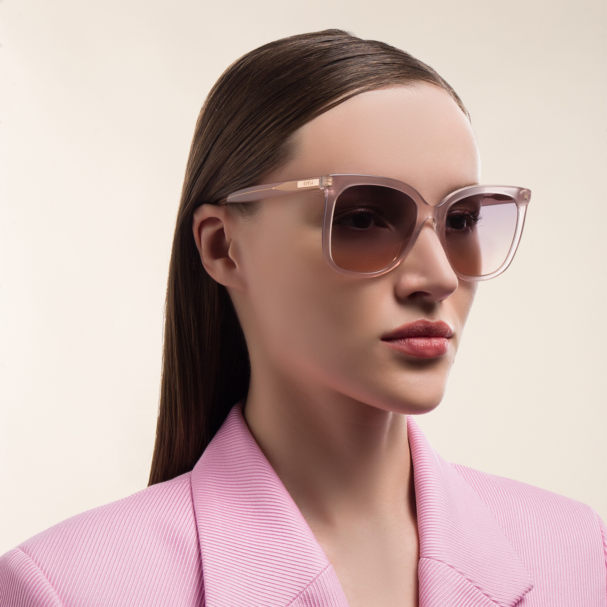 EYE'M Square Sunglasses in Nude – Product Photo 6