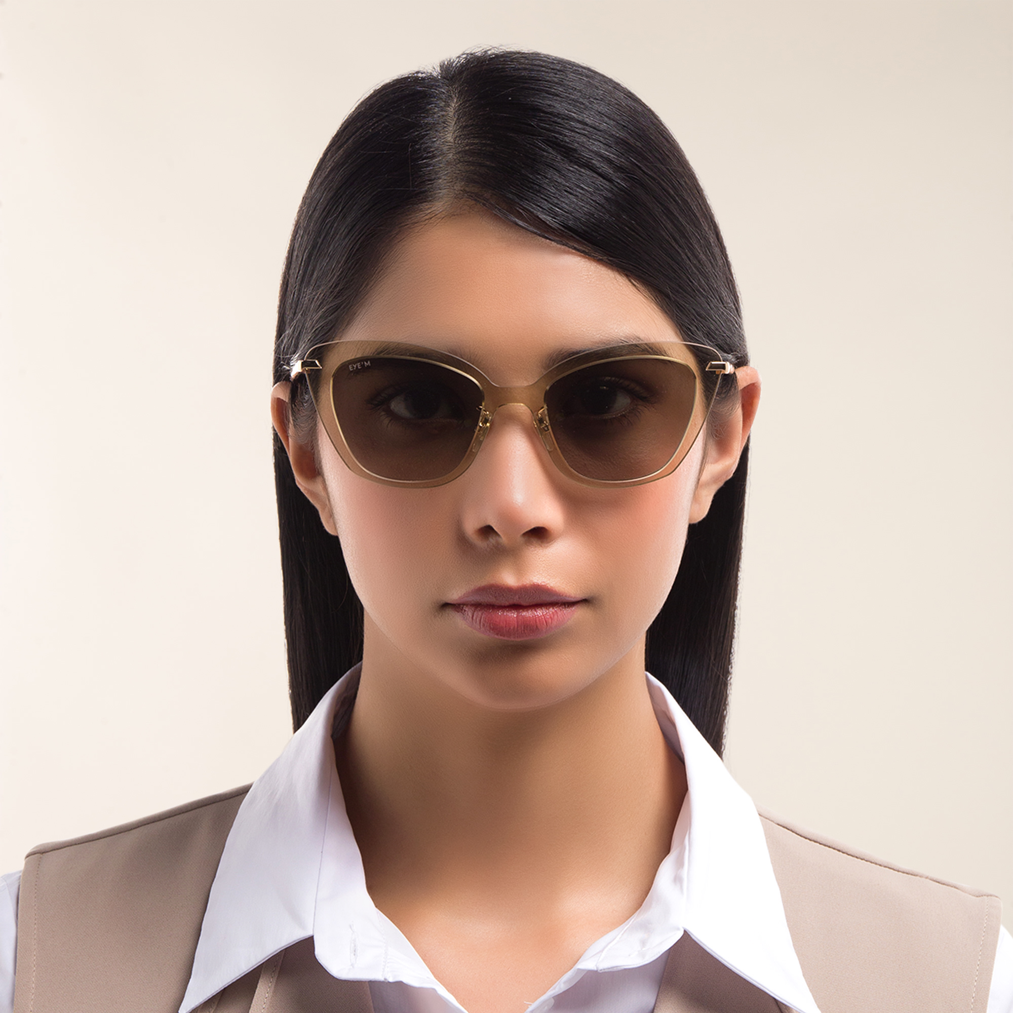 EYE'M Cat Eye Sunglasses in Beige – Product Photo 5