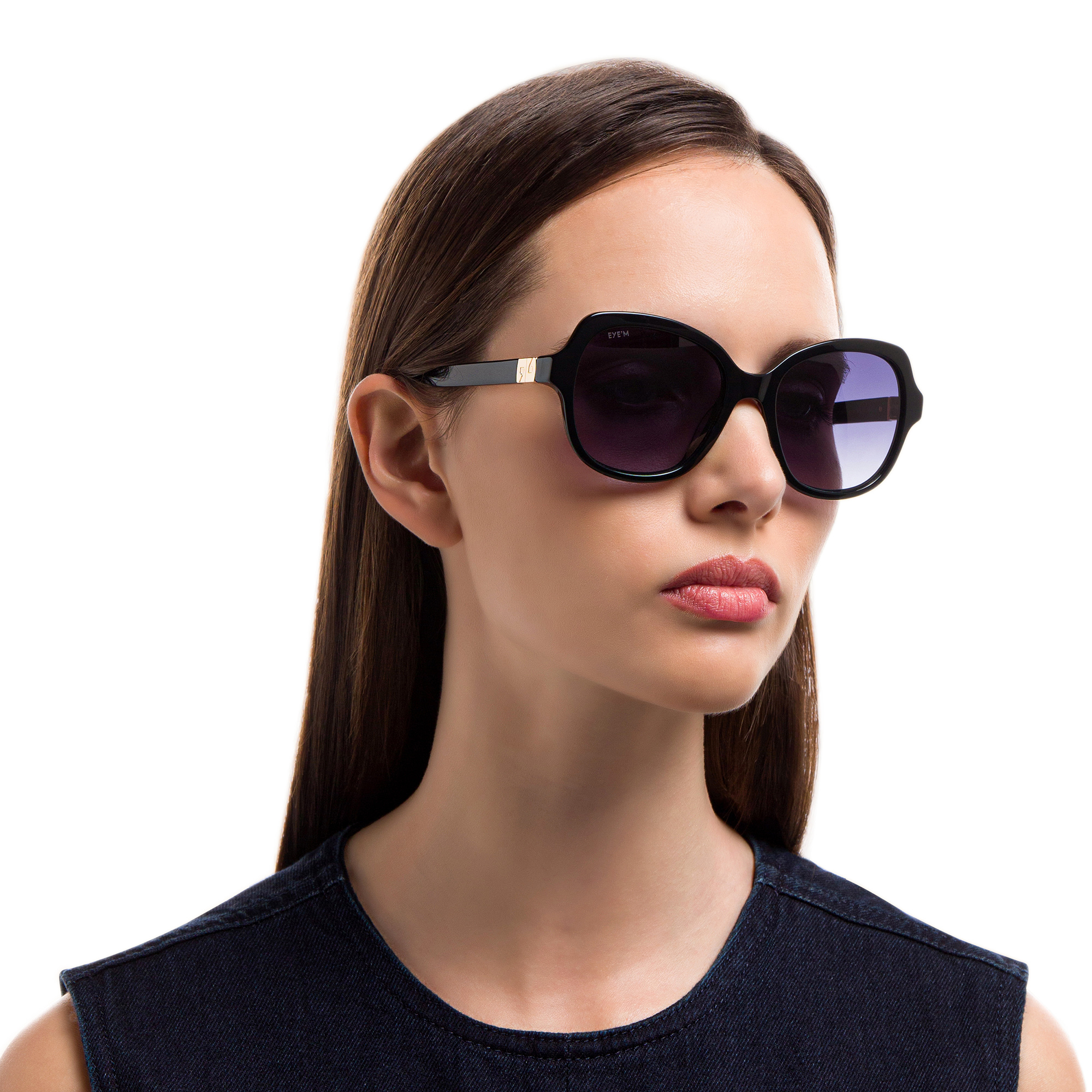 Shop EYE'M Square Sunglasses in Black online.