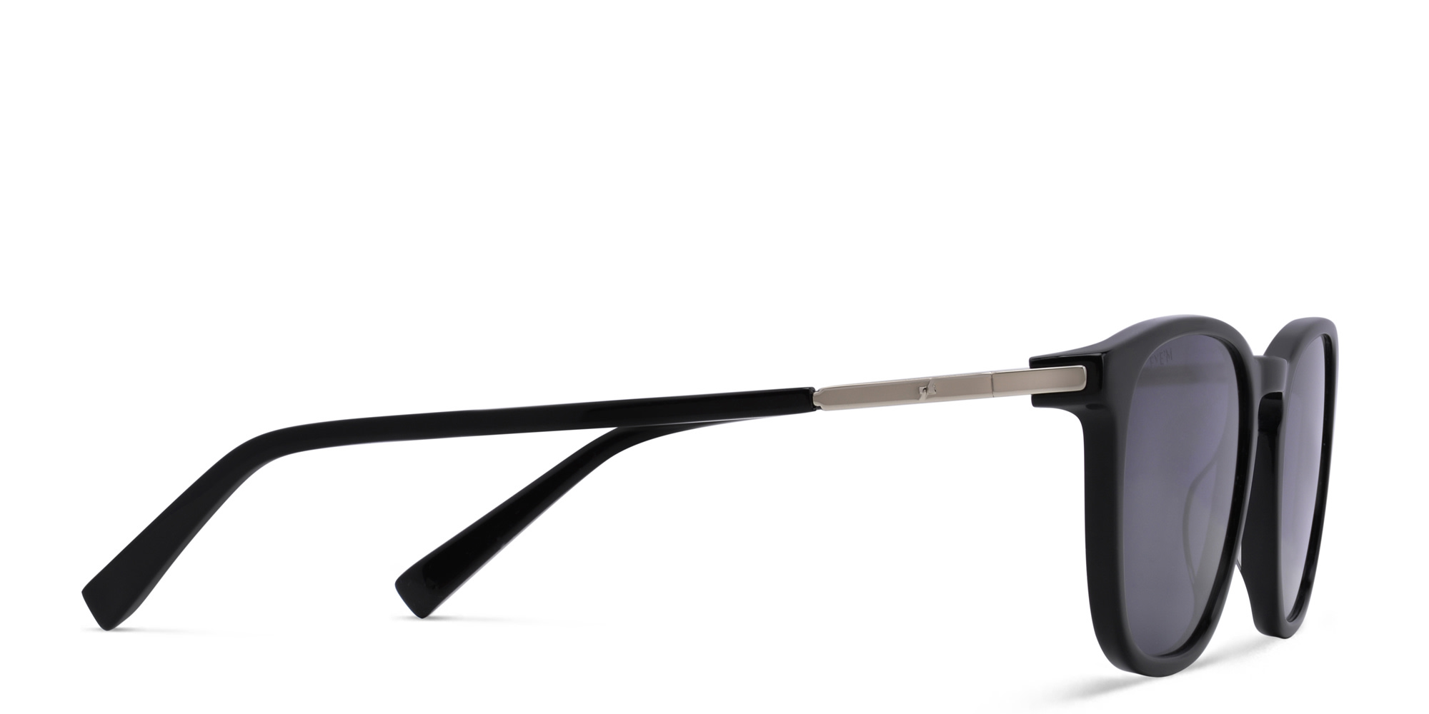 Shop EYE'M Square Sunglasses in Black online.
