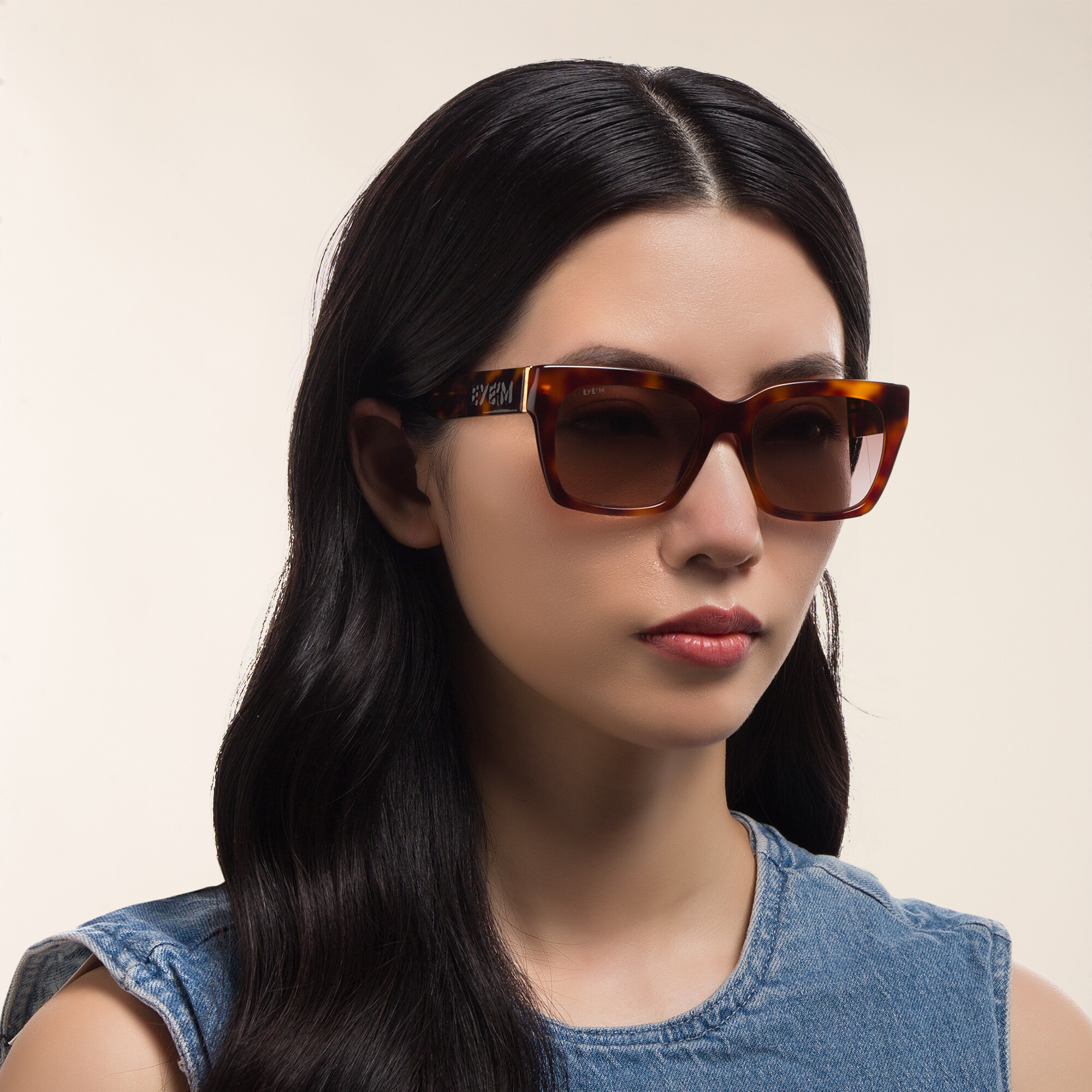 EYE'M Square Sunglasses in Havana – Product Photo 6