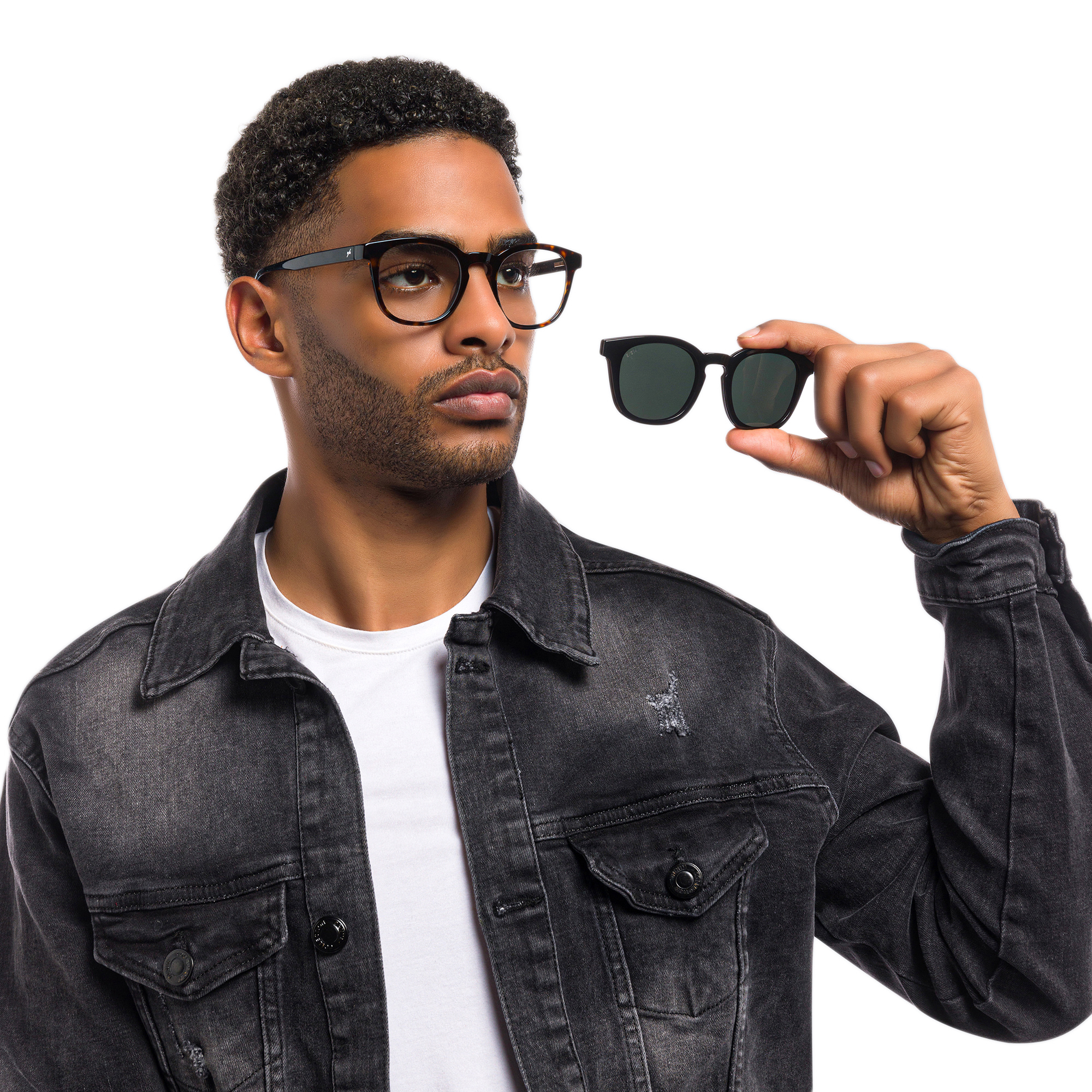 EYE'M Square Eyeglasses in Havana – Product Photo 6