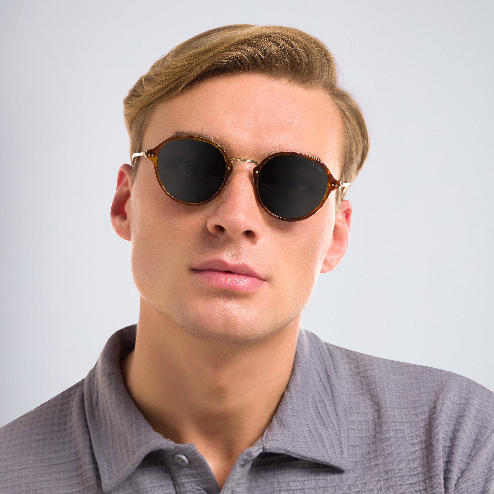 GIORGIO ARMANI Round Sunglasses in Brown Tortoise – Product Photo 4