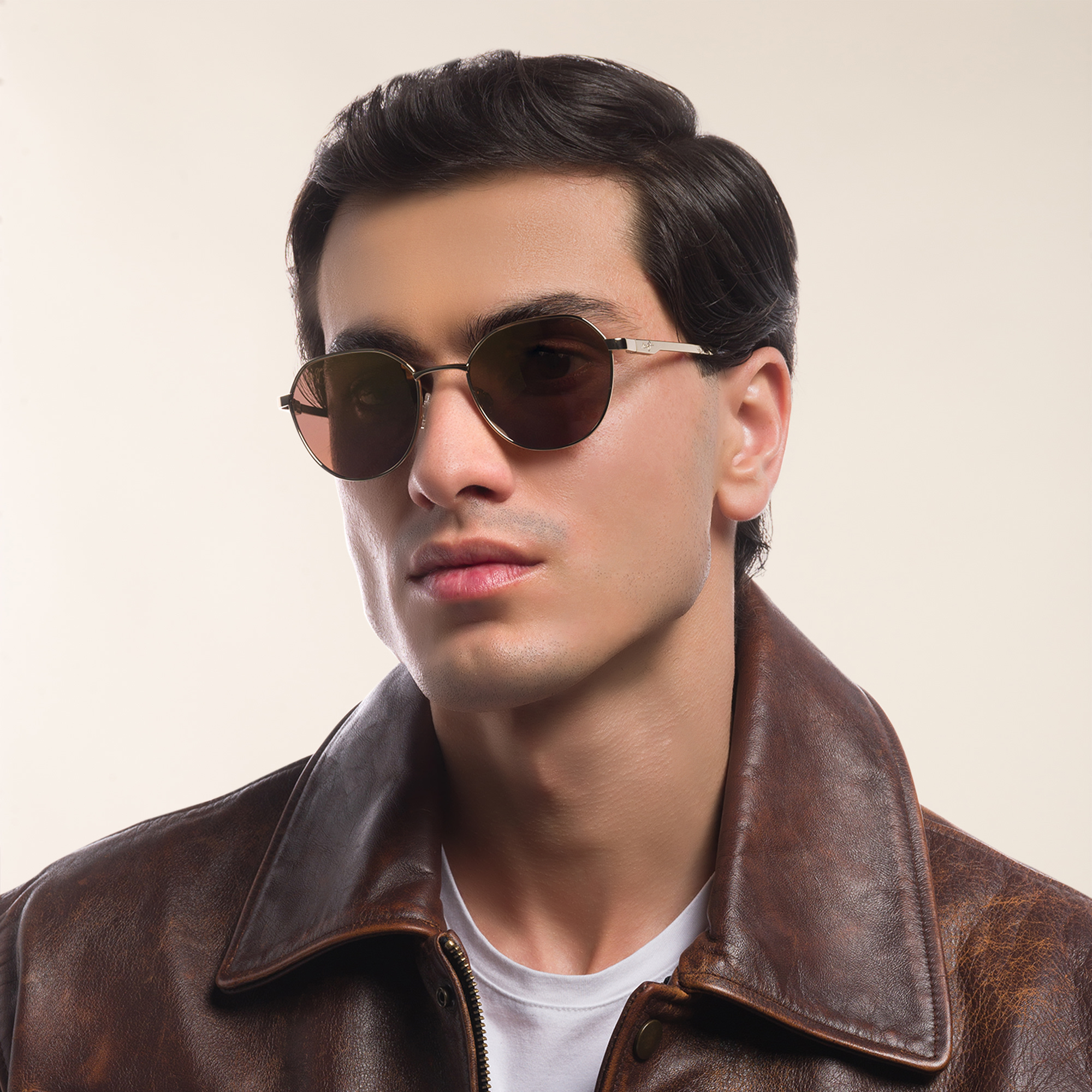 Maui Jim Hukilau 845 Unisex Round Sunglasses in Gold – Product Photo 8