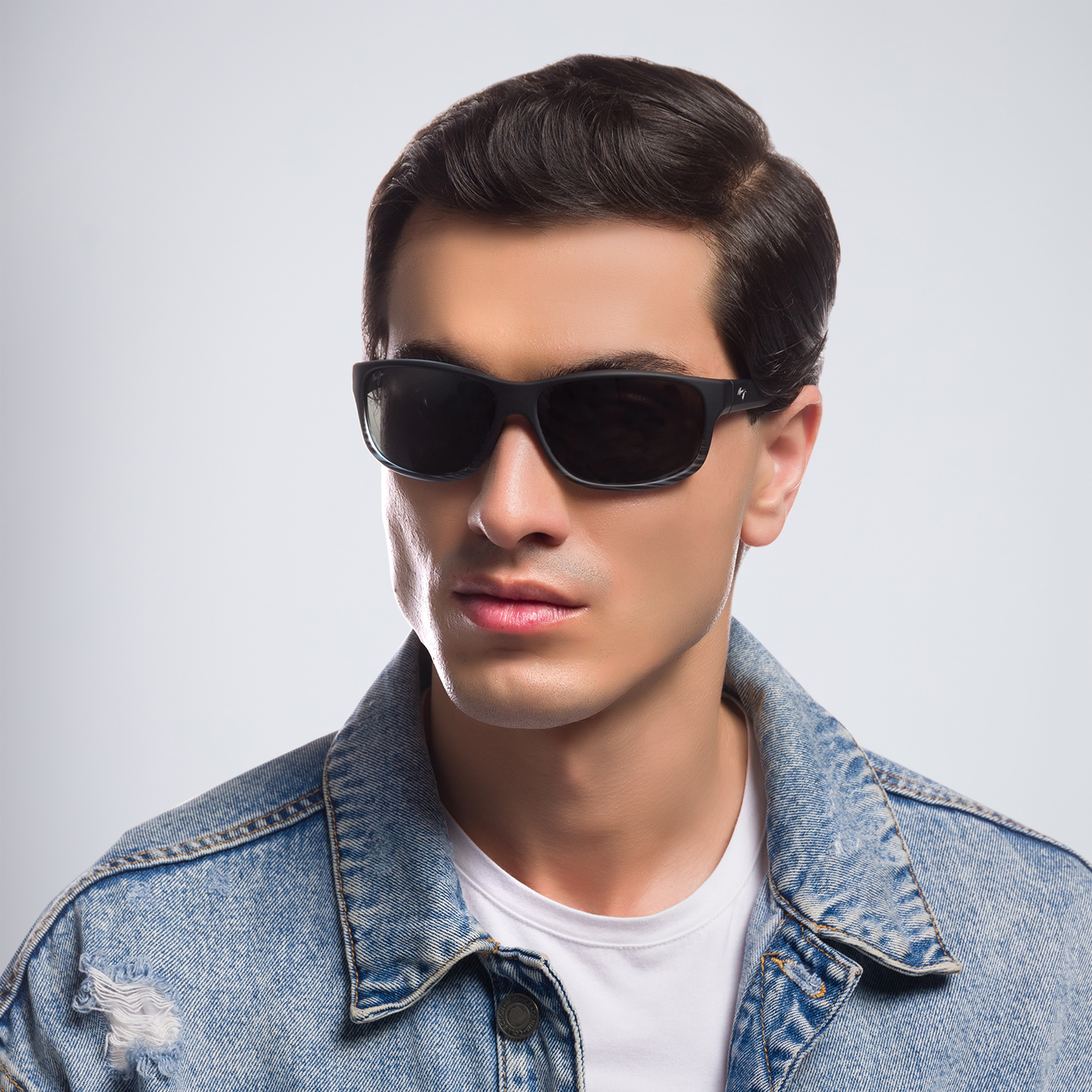 Maui Jim Kaiwi Channel 840 Unisex Rectangle Sunglasses in Black – Product Photo 8