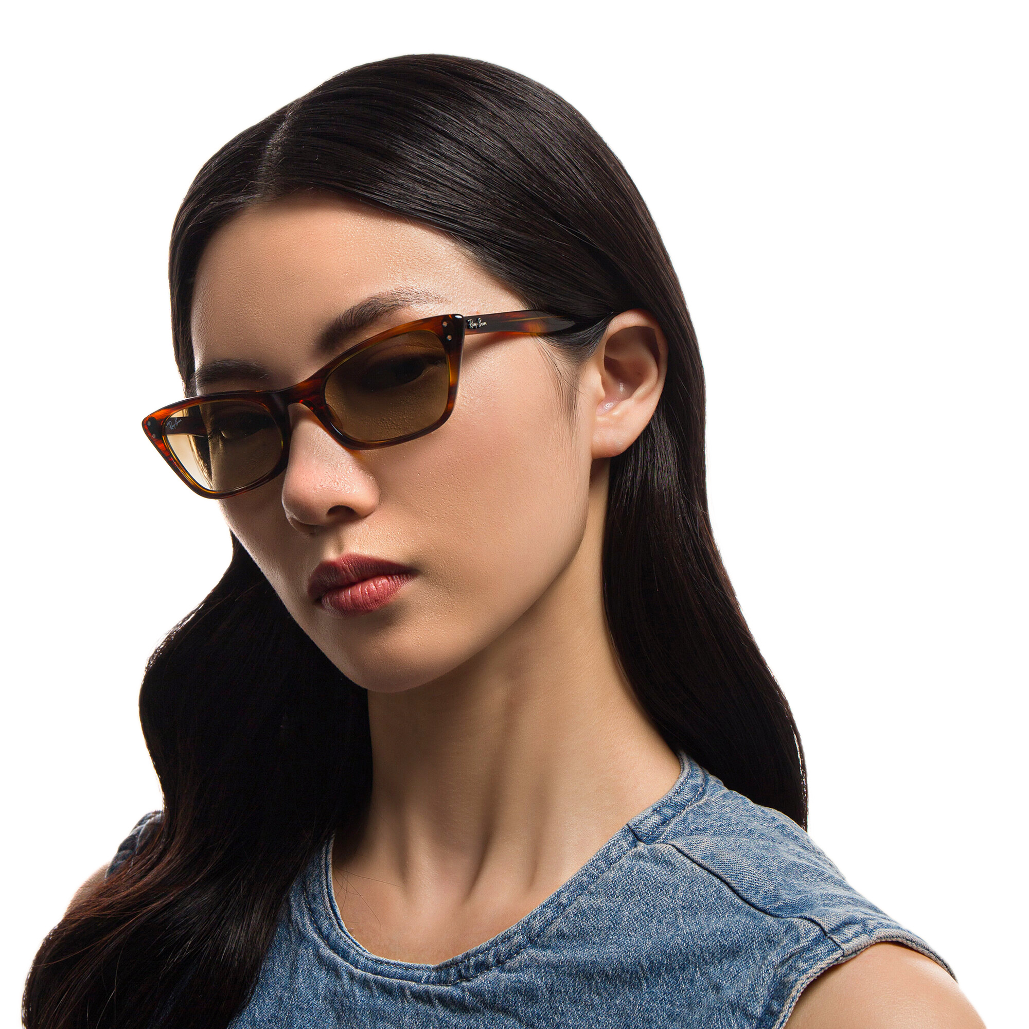 Ray-Ban Cat-Eye Sunglasses in Striped Havana – Product Photo 6