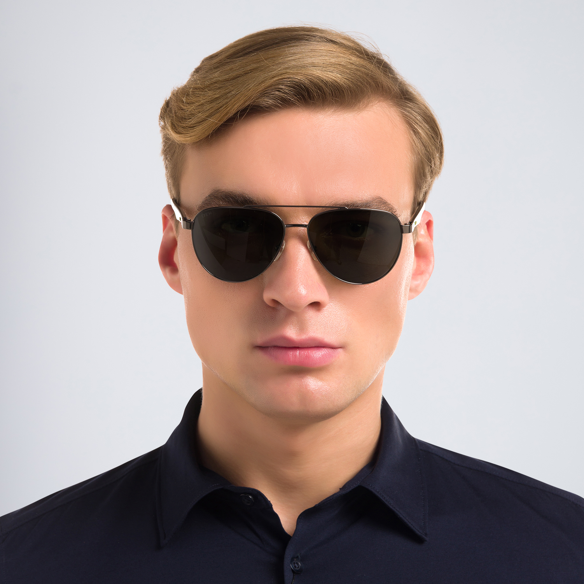 Shop EYE'M Aviator Sunglasses in Grey online.