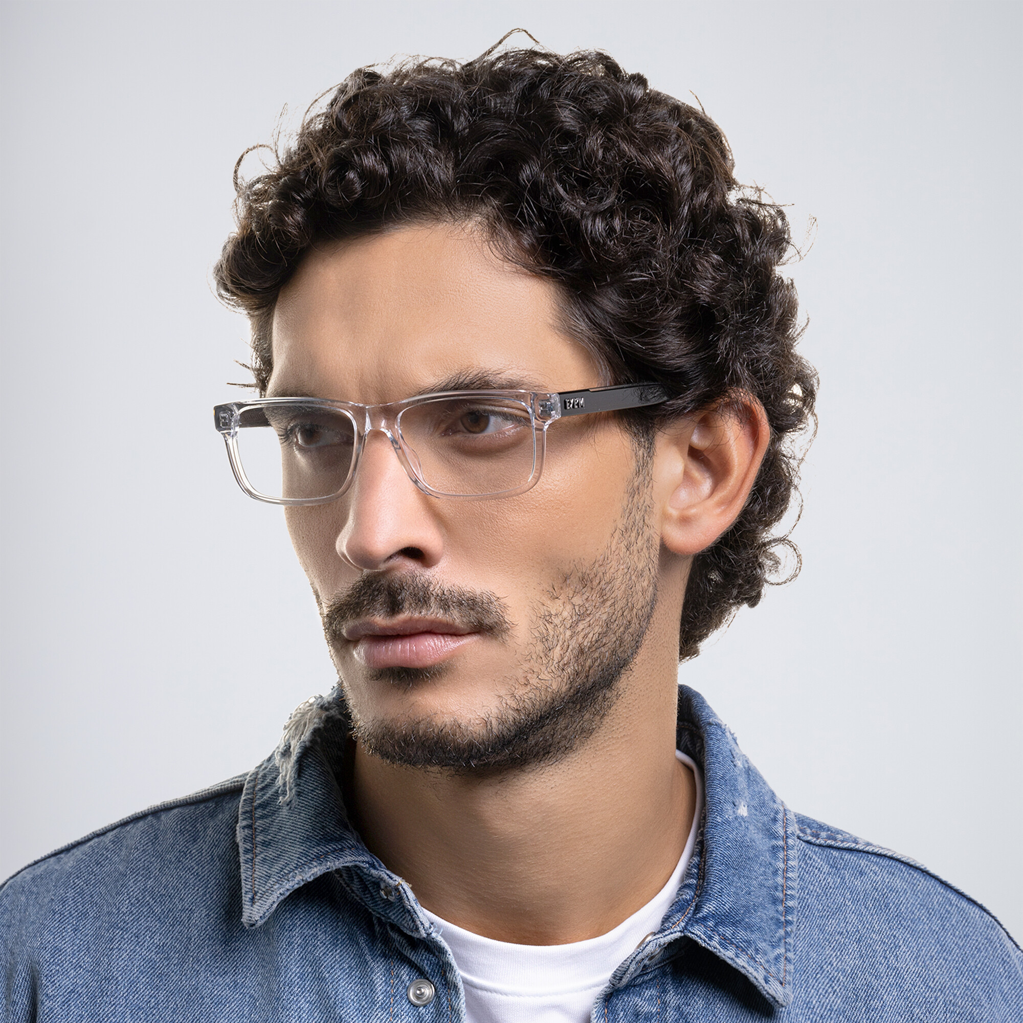EYE'M Rectangle Eyeglasses in Transparent – Product Photo 5