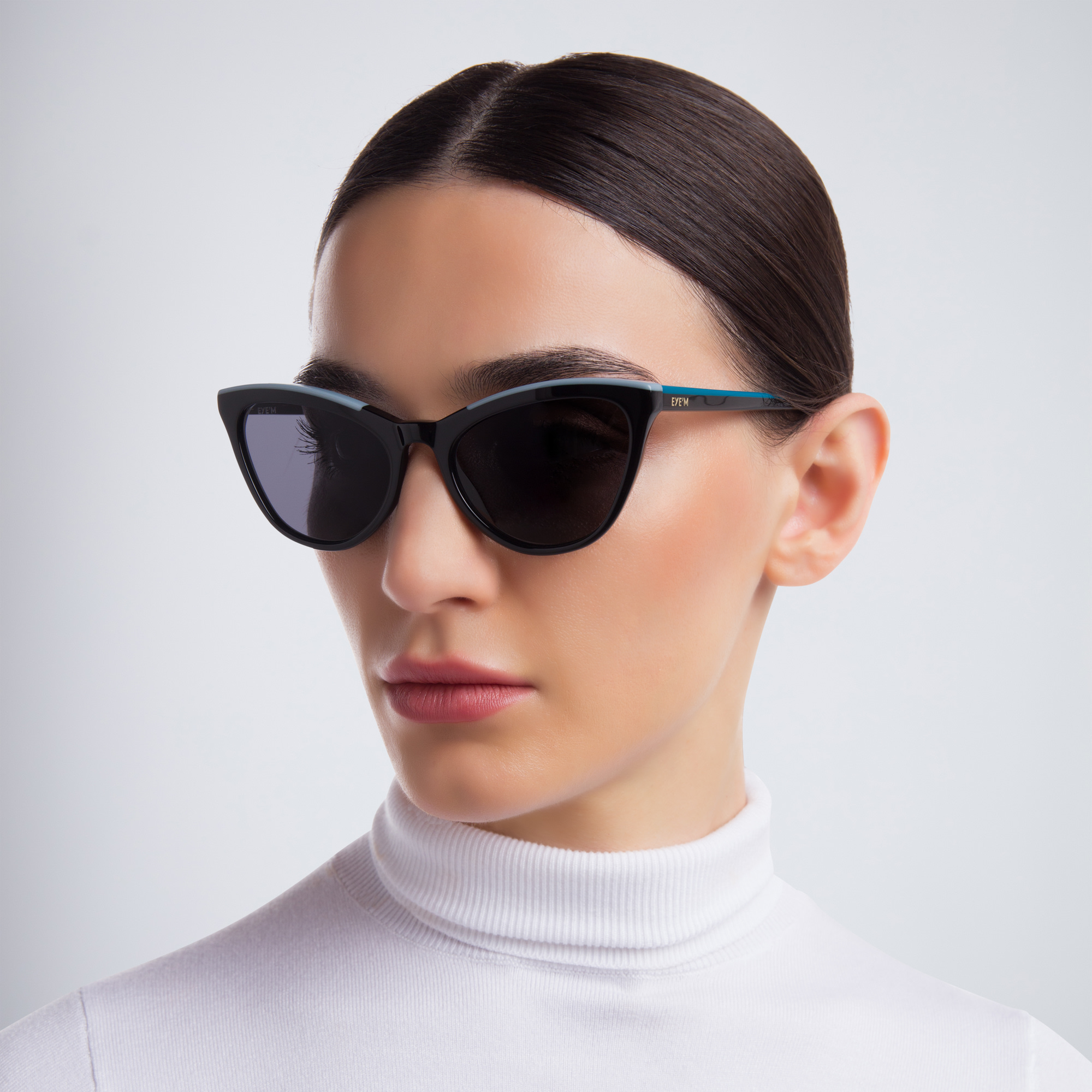 Shop EYE'M Cat Eye Sunglasses in Black online.