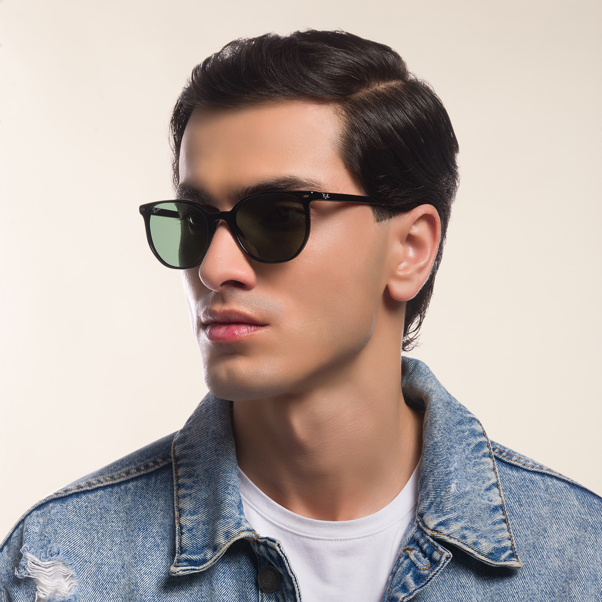 Shop Ray-Ban Elliot Unisex Square Sunglasses in Black online.