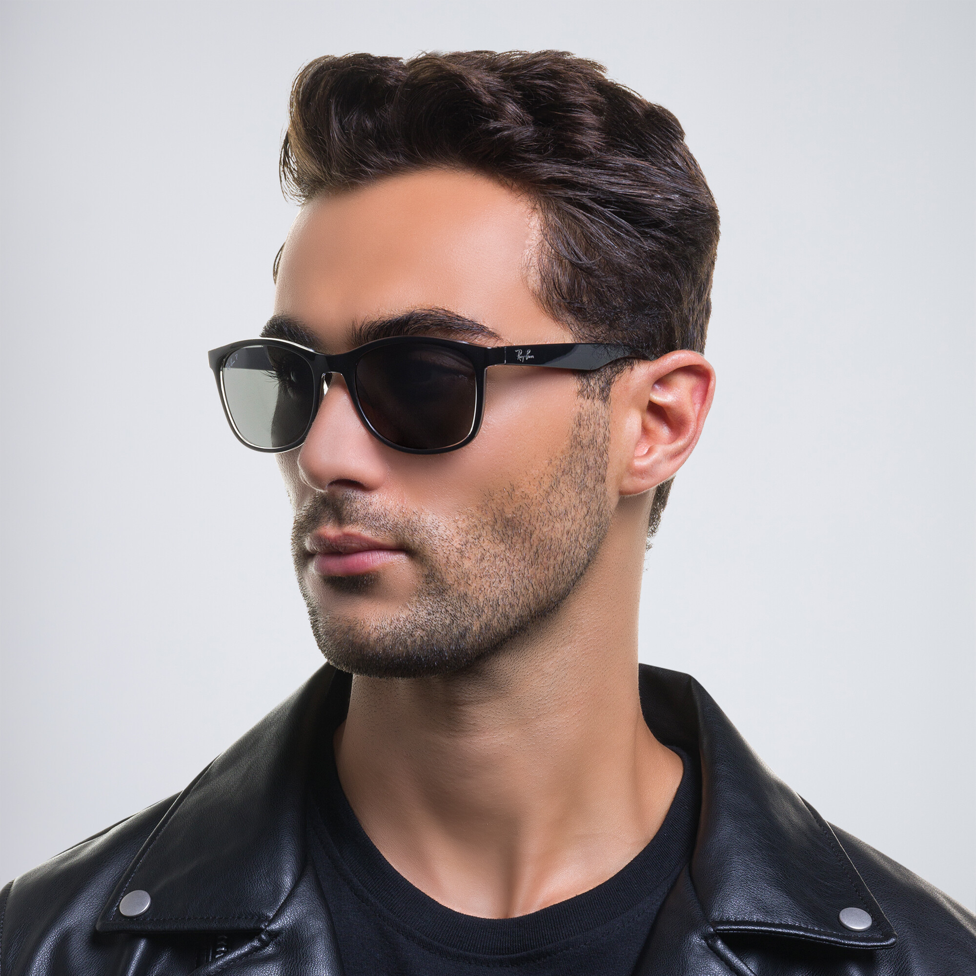 Shop Ray-Ban Unisex Square Sunglasses in Black online.