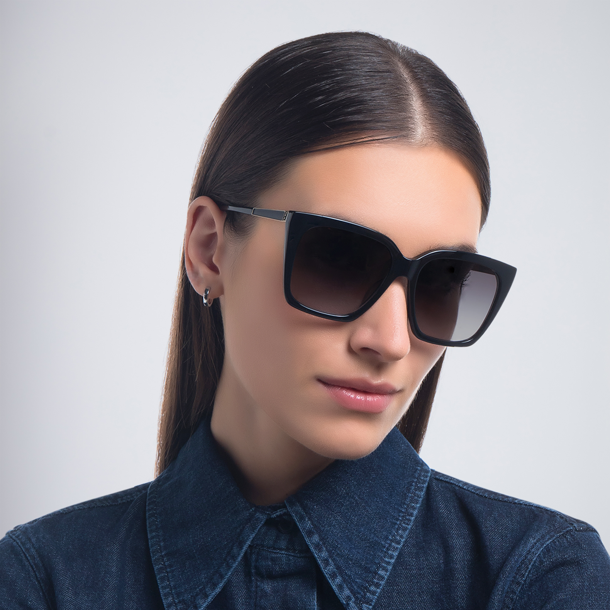 Shop SAINT LAURENT Cat-Eye Sunglasses in Black online.
