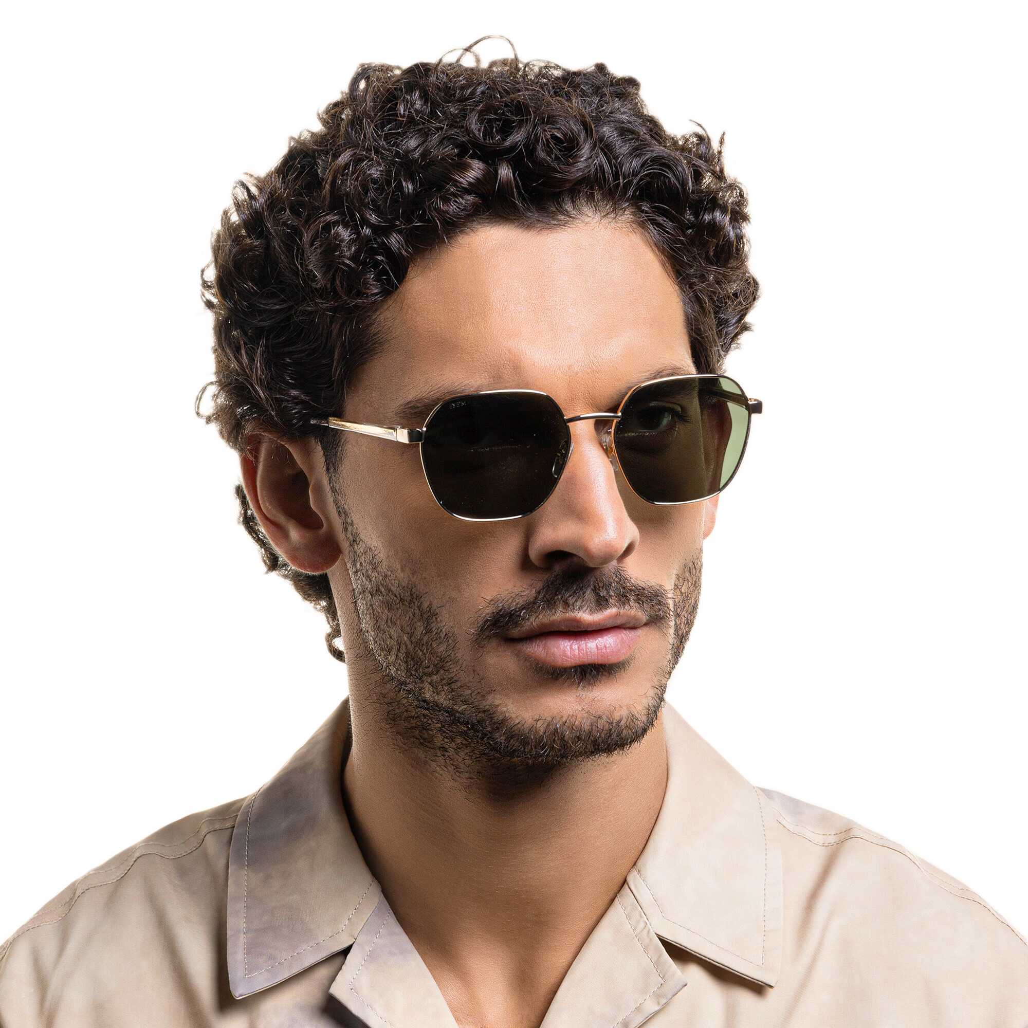 تسوق نظارات شمسية غير منتظمة EYE'M بلون ذهبي أونلاين.