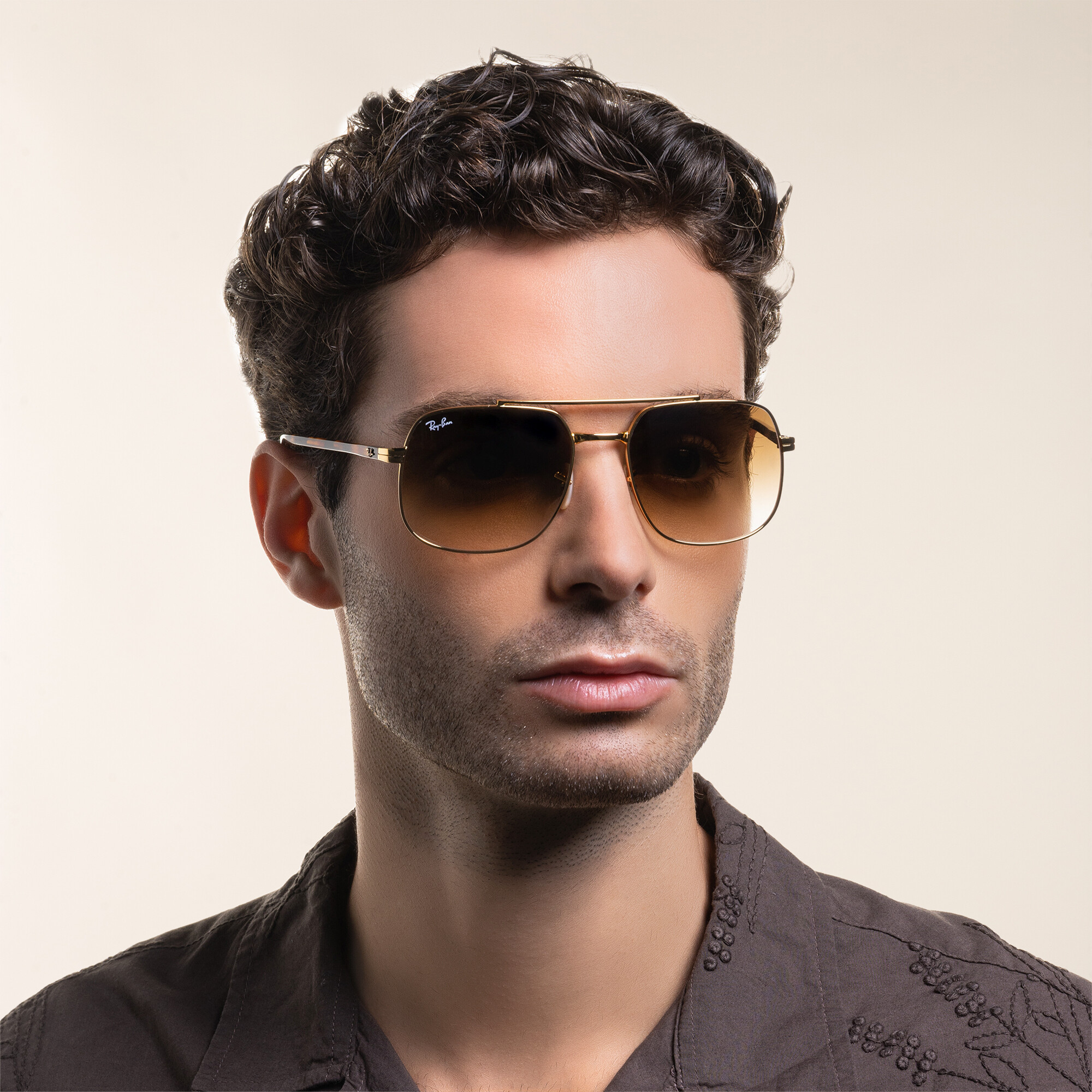Ray-Ban Unisex Square Sunglasses in Gold – Product Photo 7