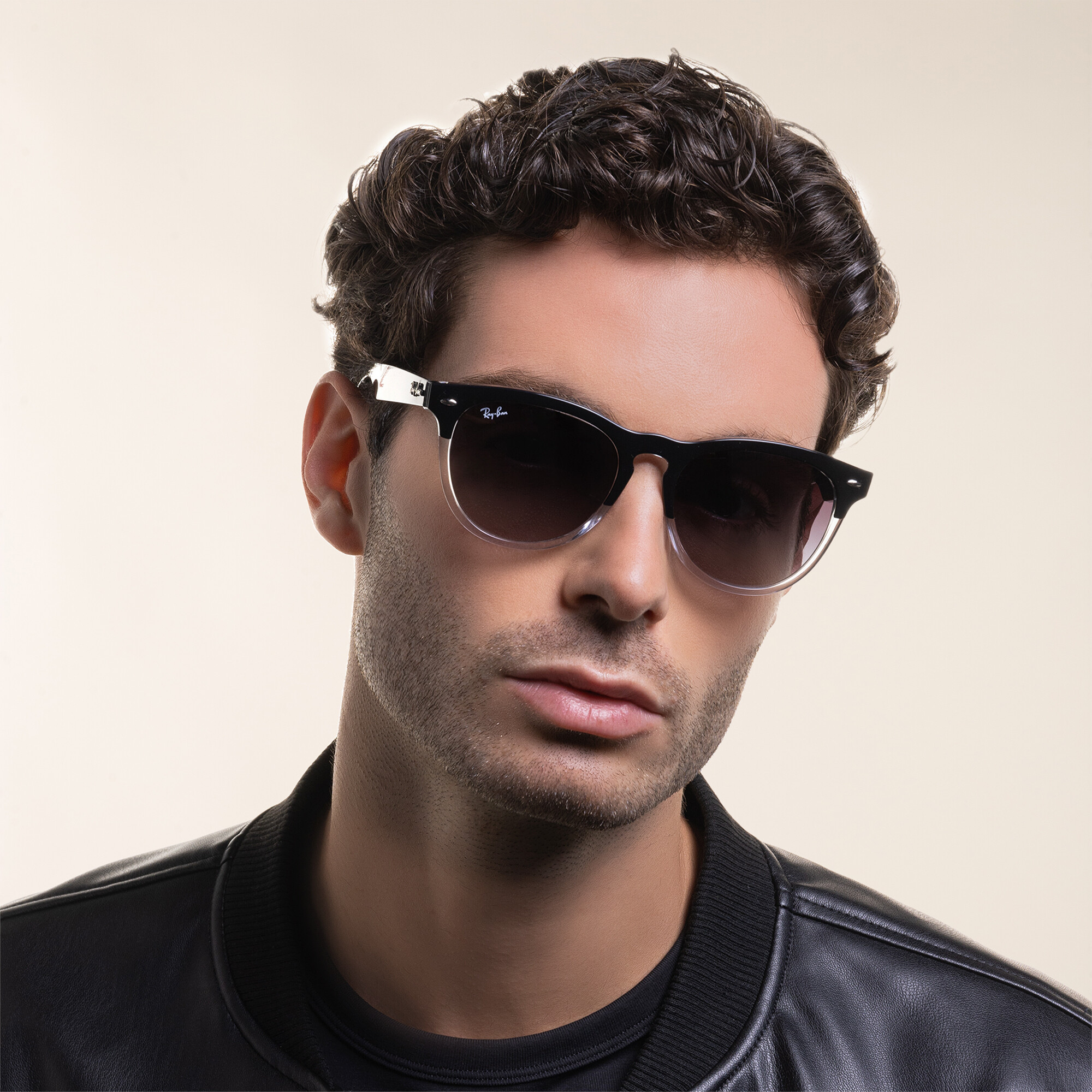 Shop Ray-Ban Unisex Round Sunglasses in Black On Transparent online.