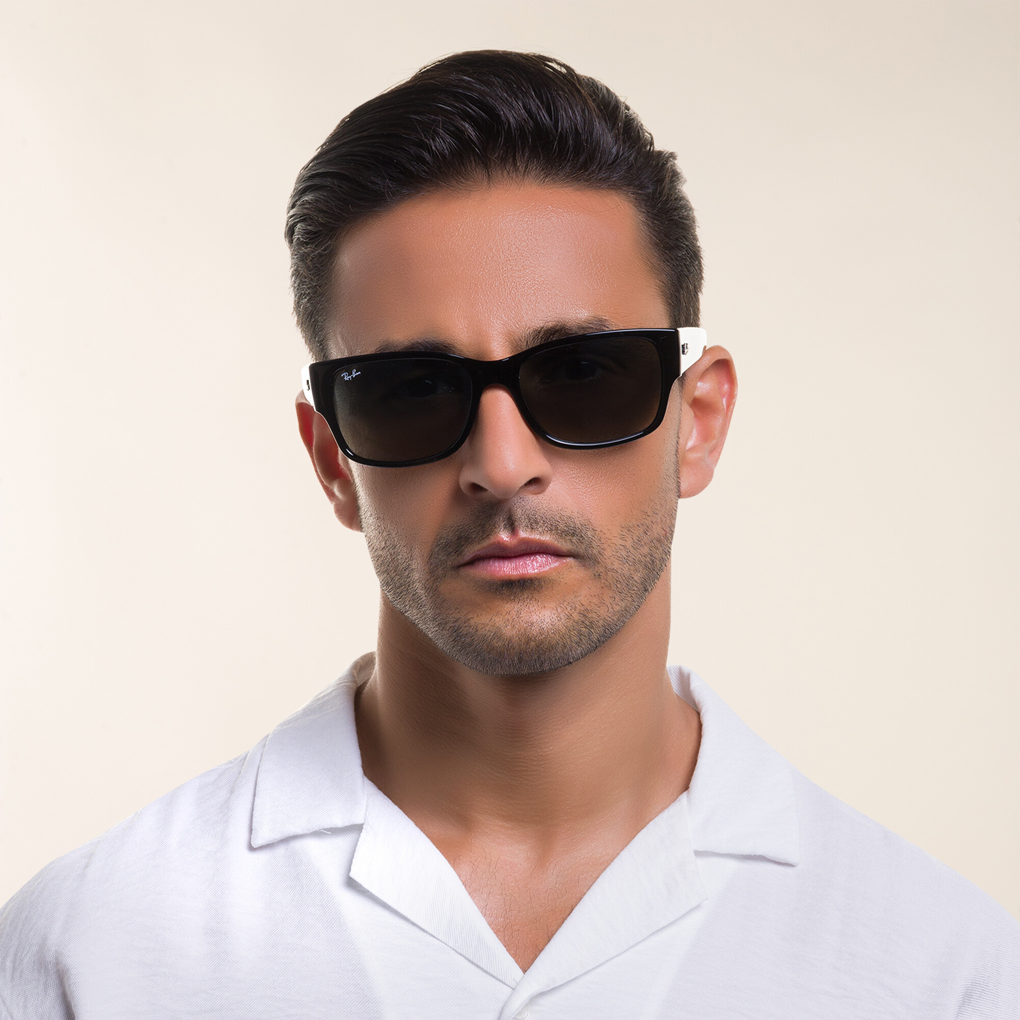 Ray-Ban Unisex Pillow Sunglasses in Black – Product Photo 7