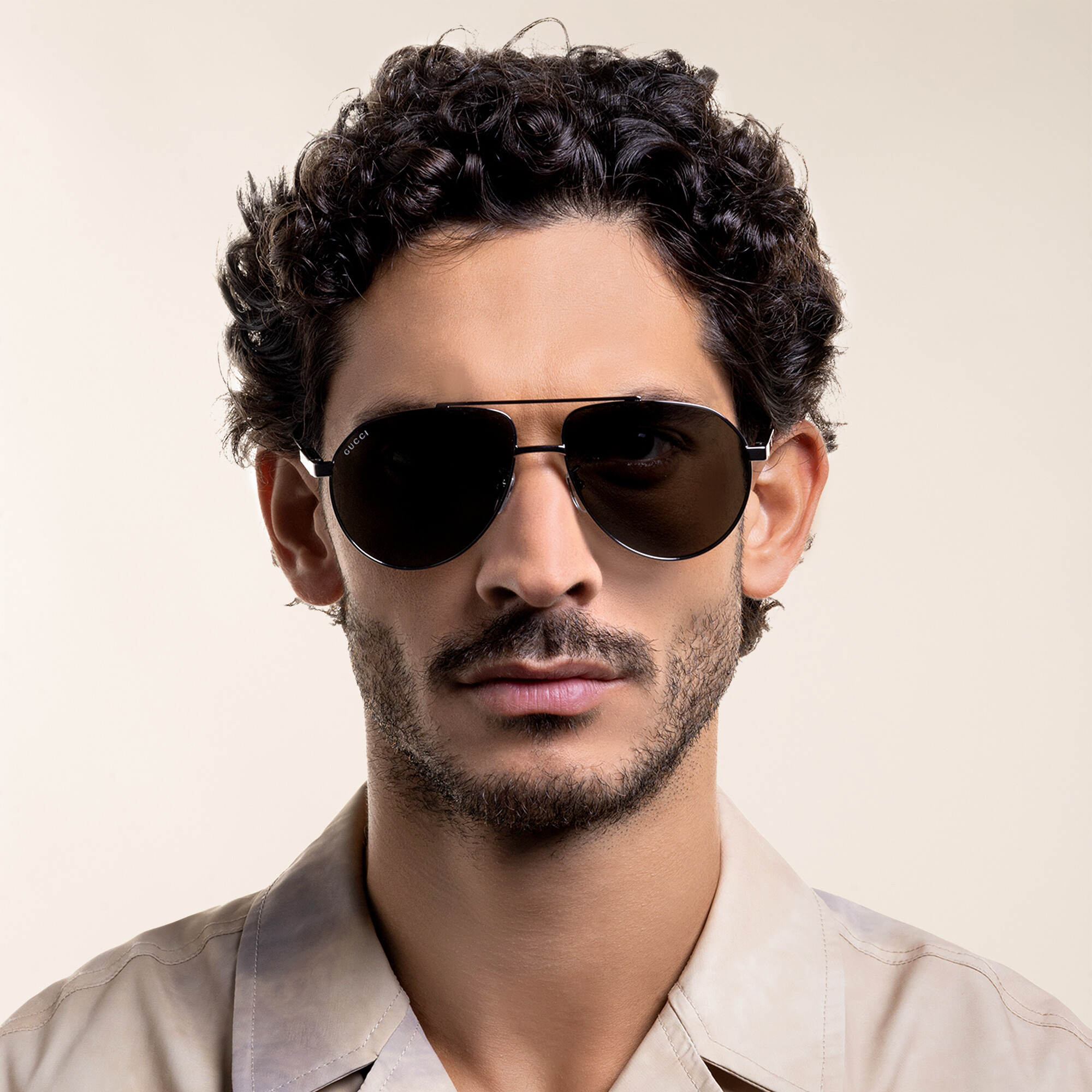 نظارات شمسية أفياتور من غوتشي بلون فضي - صورة المنتج 5