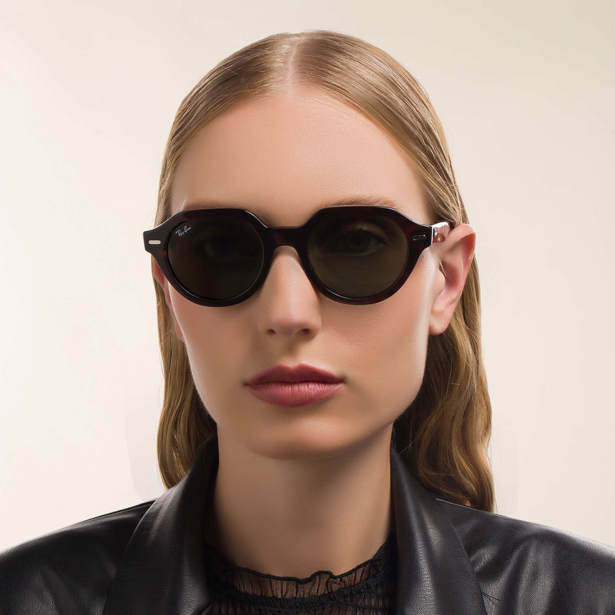 Shop Ray-Ban Unisex Square Sunglasses in Havana online.