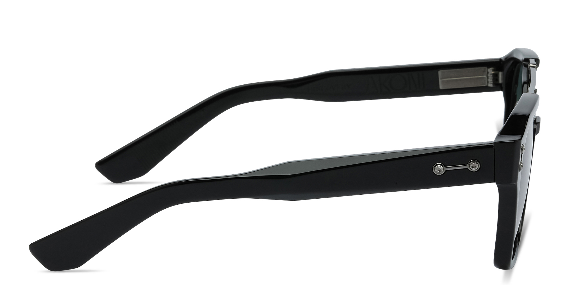 Shop AKONI Discovery Aviator Sunglasses in Black online.