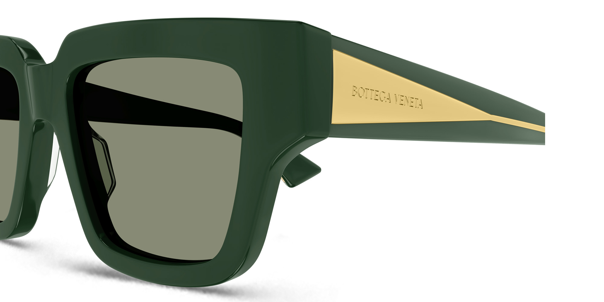 Shop BOTTEGA VENETA Nude Triangle Square Sunglasses in Green online.