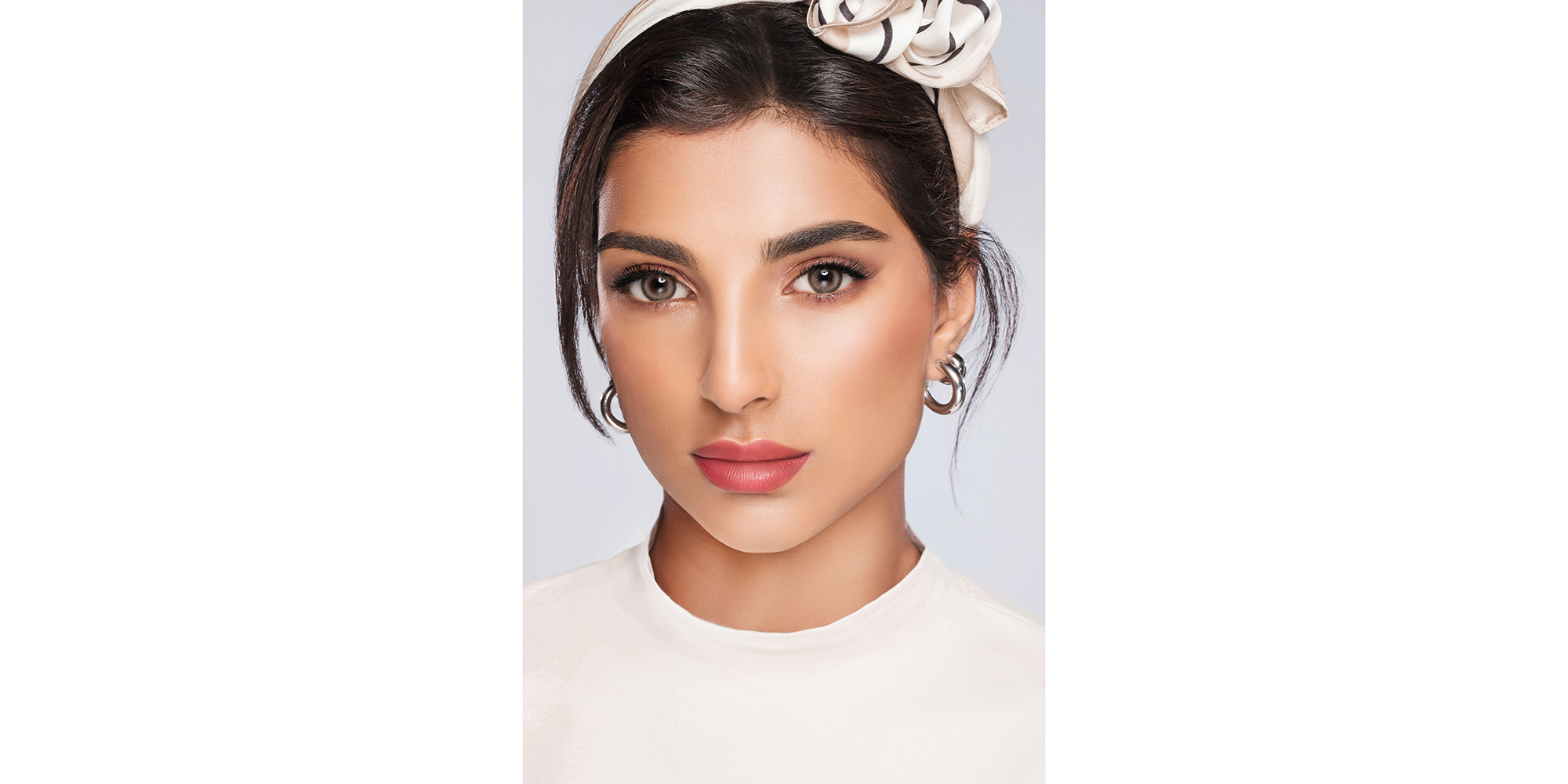AFLE 1-Day Color Contact Lenses - Cookies – Product Photo 2