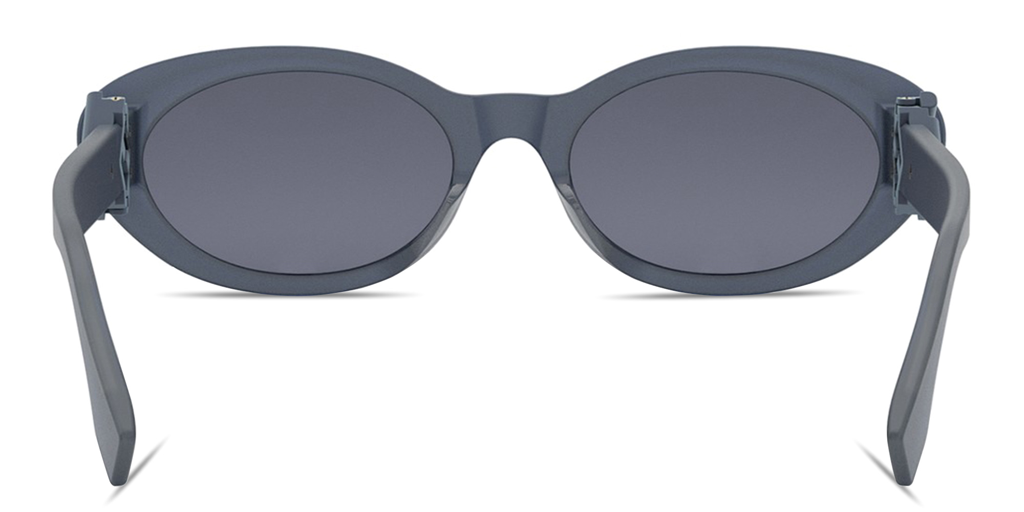 Shop FENDI FF Diamonds Blue Oval Sunglasses in Blue online.