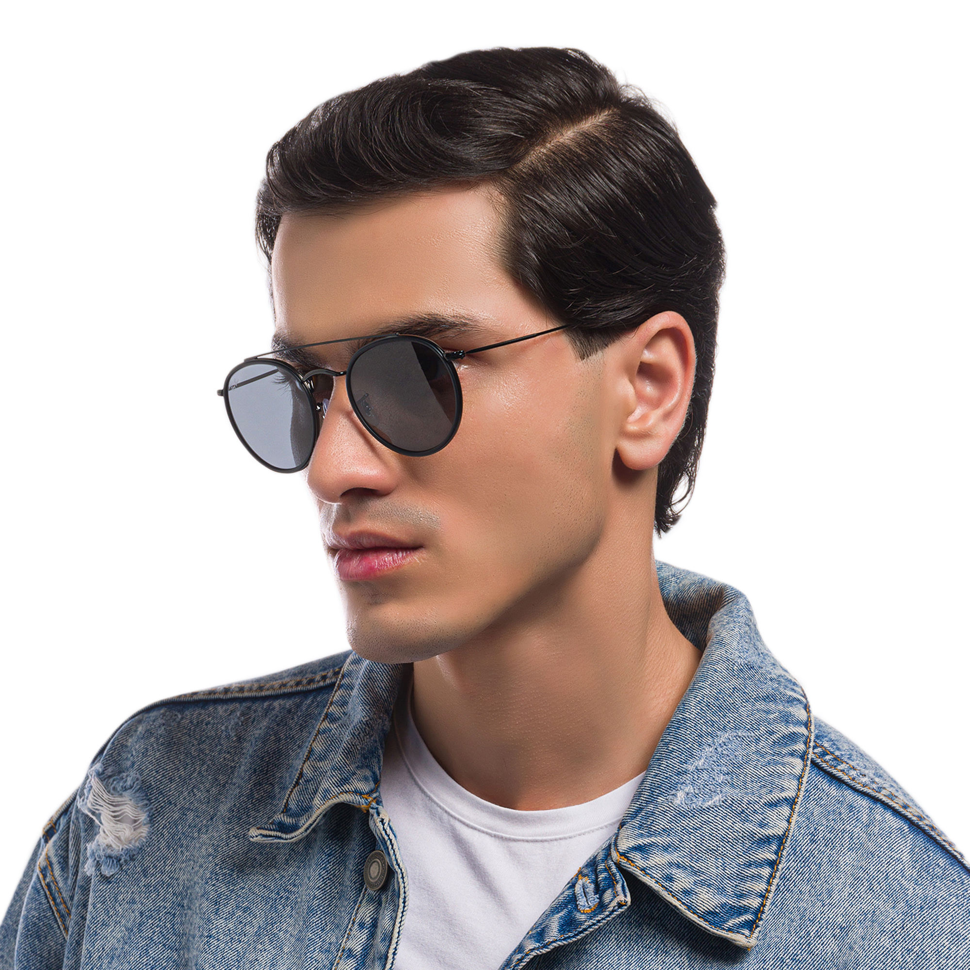 Ray-Ban Pilot Classic Sunglasses in Black – Product Photo 7