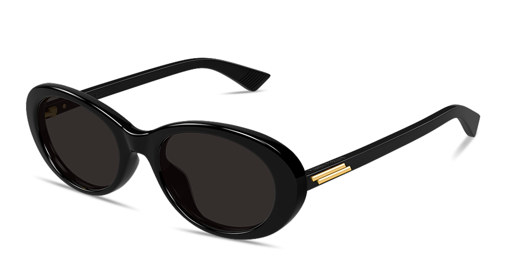 Shop BOTTEGA VENETA Classic Oval Sunglasses in Black online.
