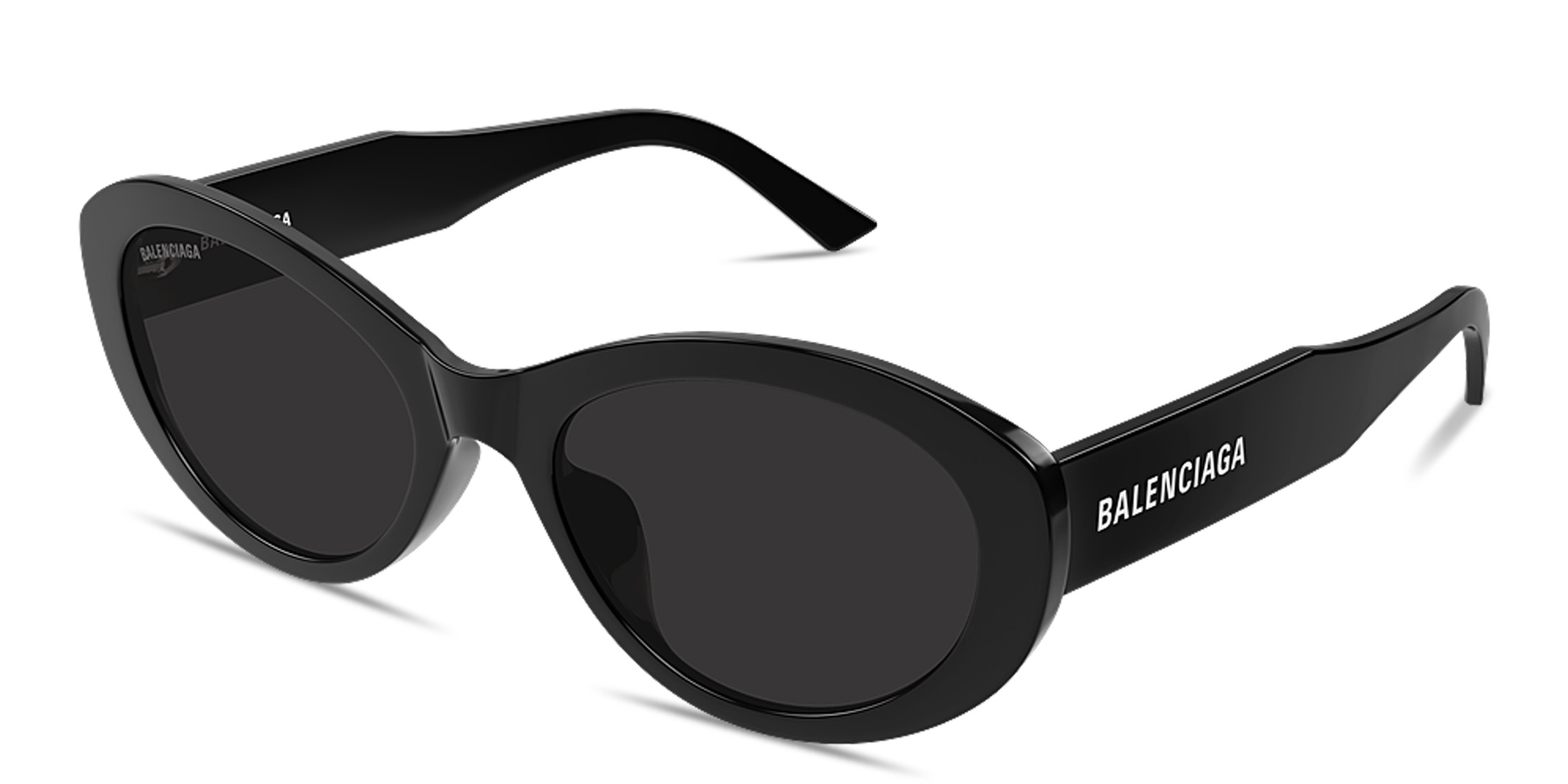 Shop BALENCIAGA Everyday Oval Sunglasses in Black online.