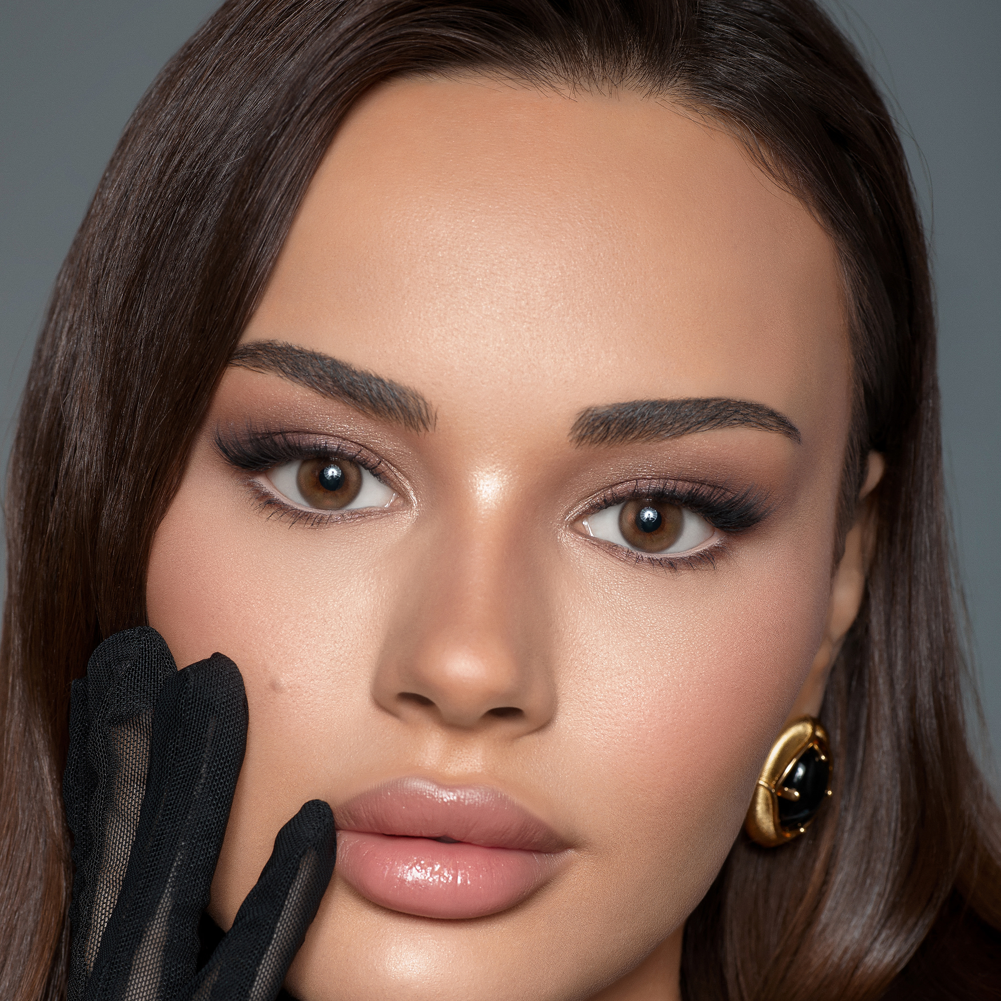 Shop Bella One-Day Color Contact Lenses - Siren Bronze online.